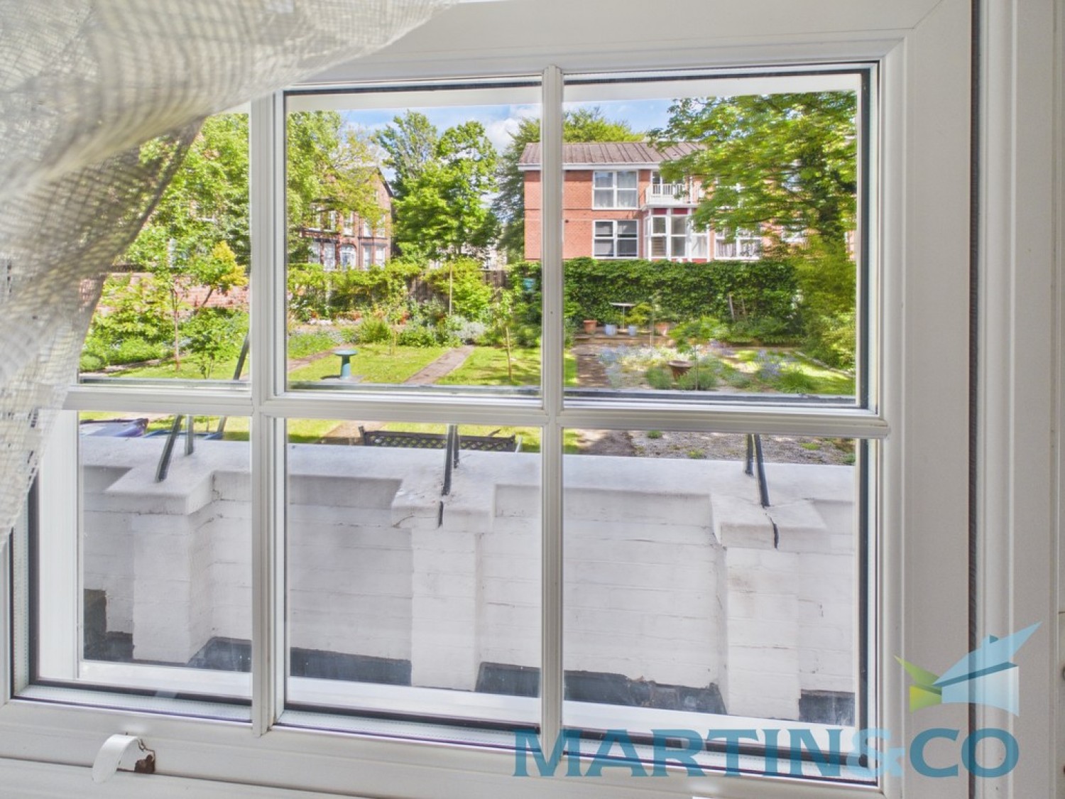 2 bedroom Flat for Sale Waverley Road, Sefton Park, Liverpool