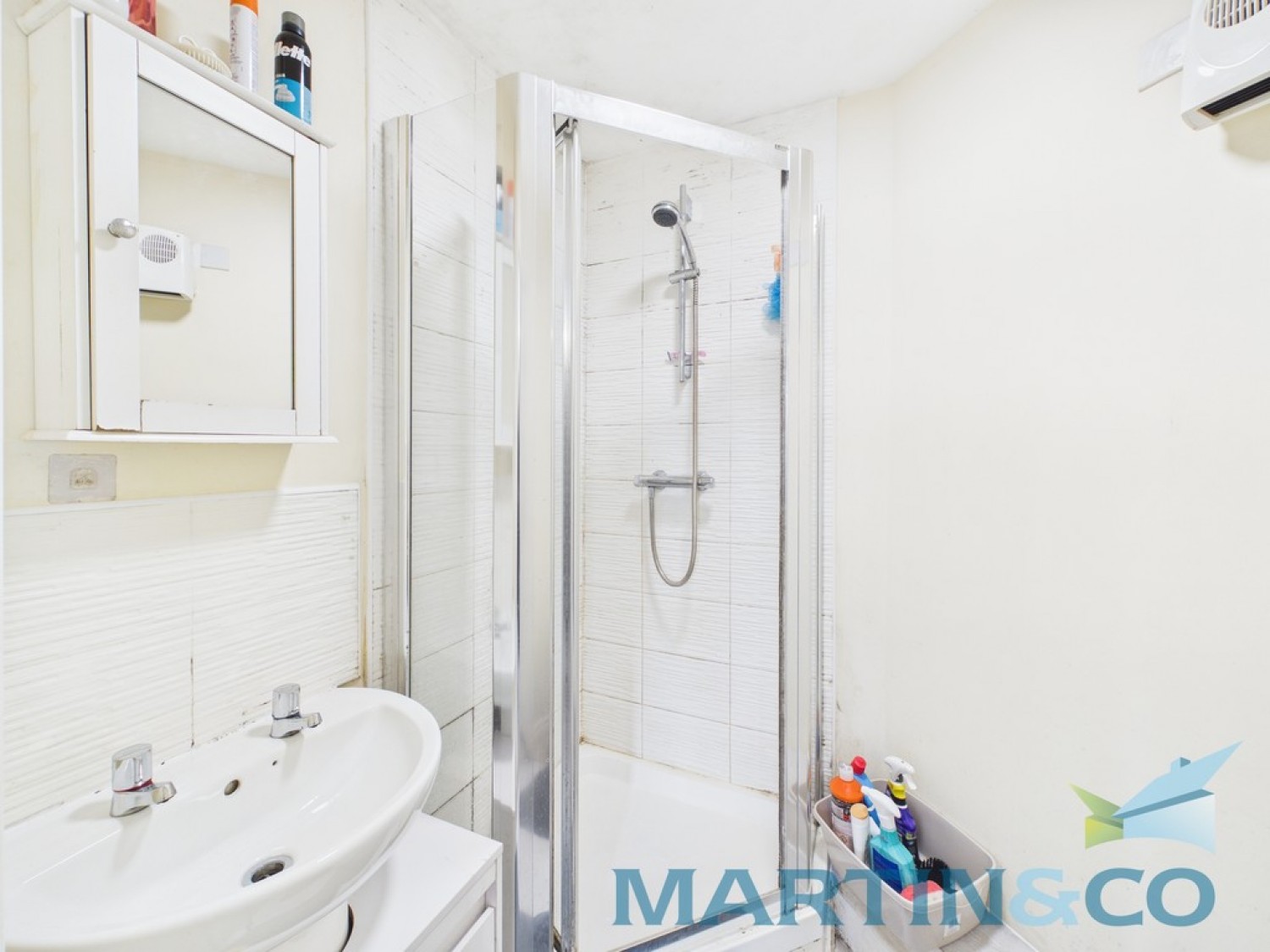 2 bedroom Flat for Sale Hollins Court, Kenneth Close, Whiston