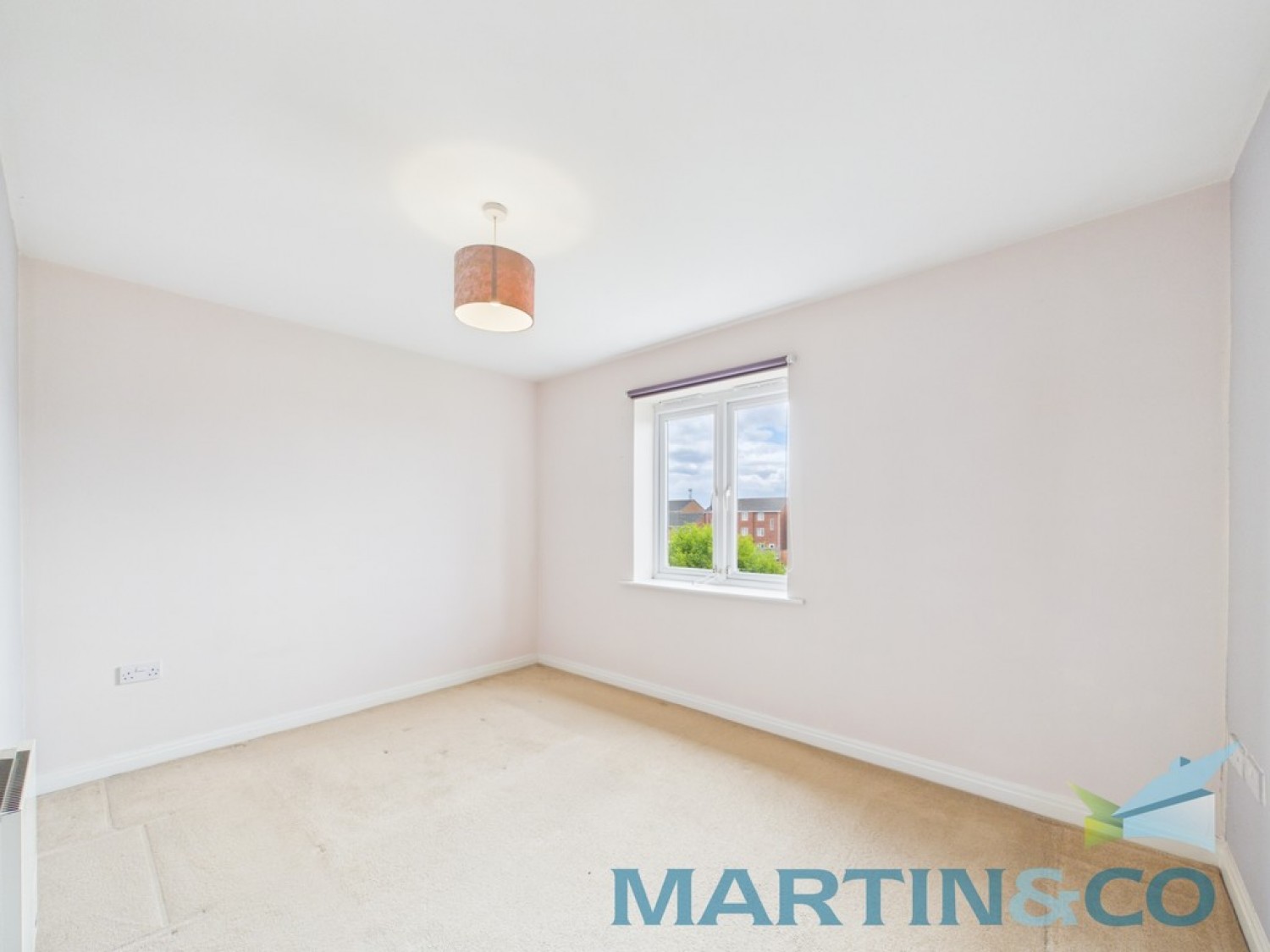2 bedroom Flat for Sale Alderman Road, Hunts Cross, Liverpool