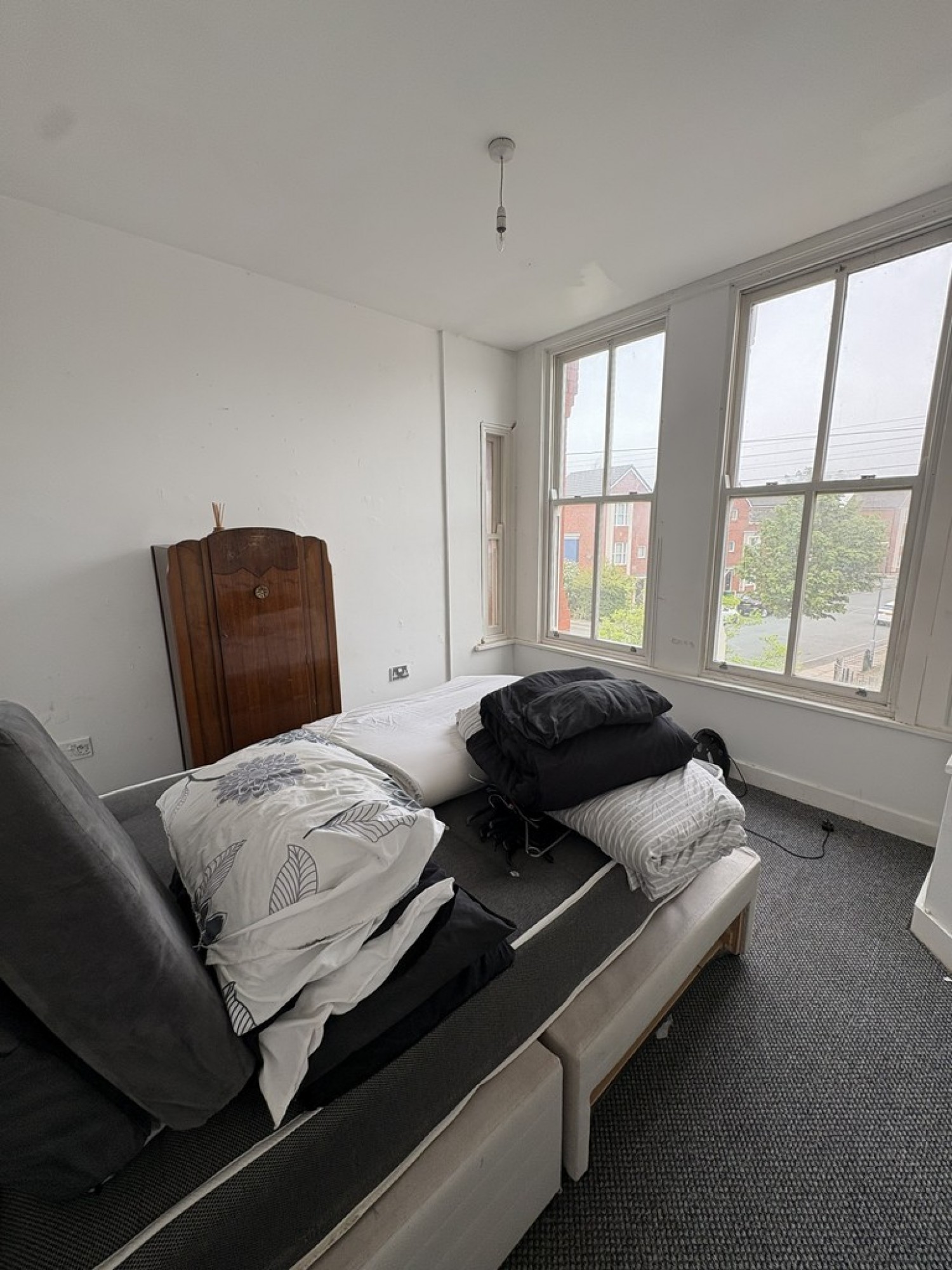 2 bedroom Flat for Sale Bedford Road, Bootle, Liverpool