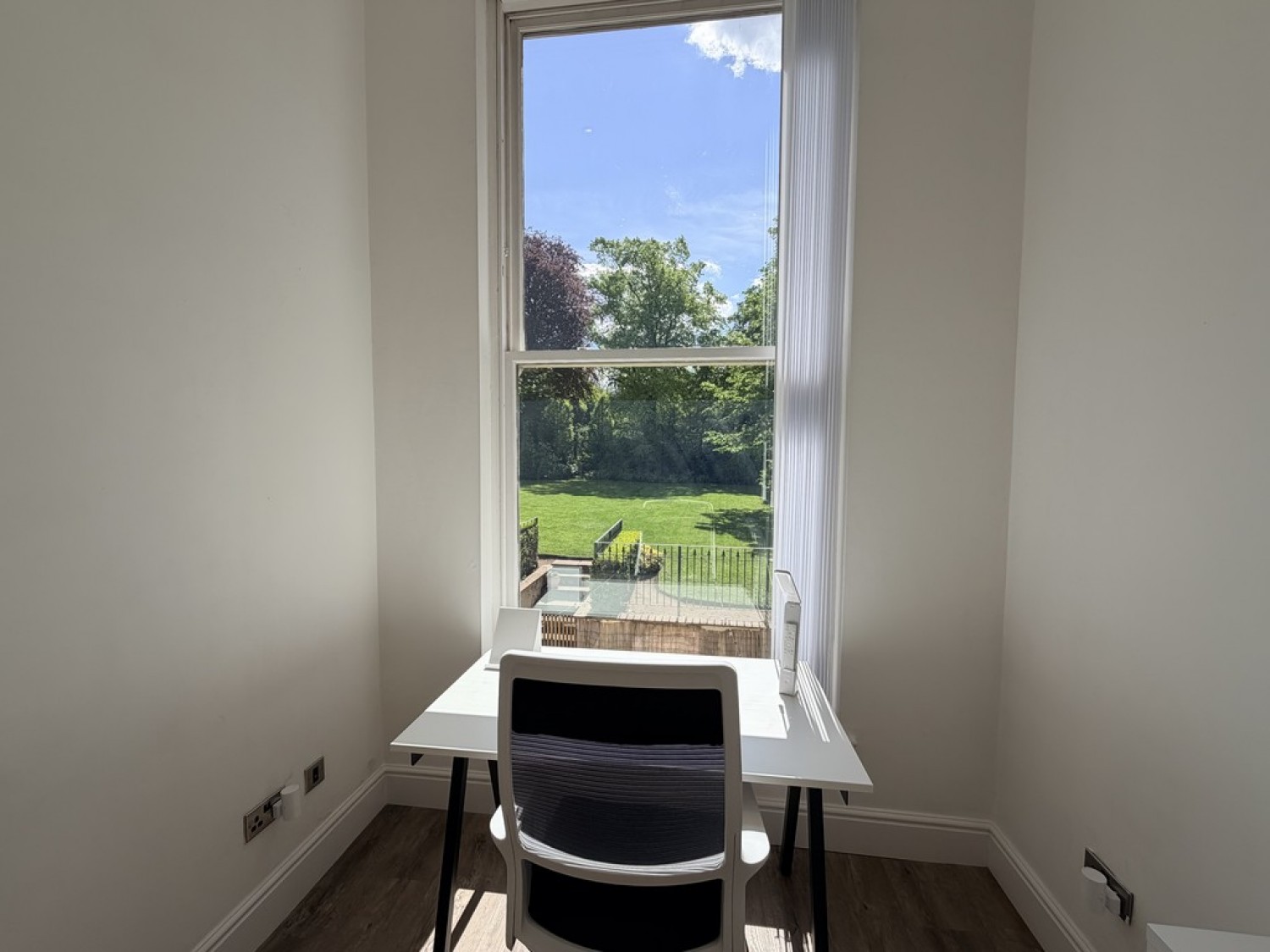 2 bedroom Flat for Letting Park Avenue, Mossley Hill, Liverpool