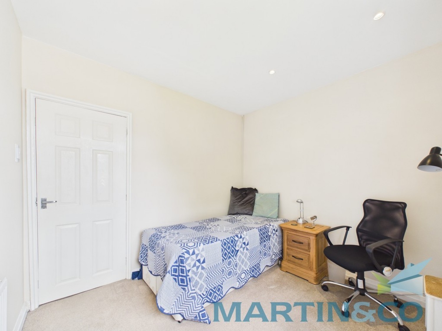 2 bedroom Flat for Sale Eton Court , Calderstones, Liverpool