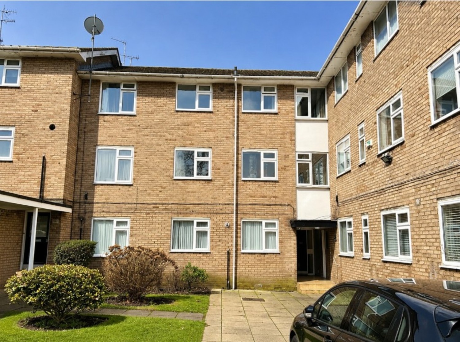 2 bedroom Flat for Sale Eton Court , Calderstones, Liverpool