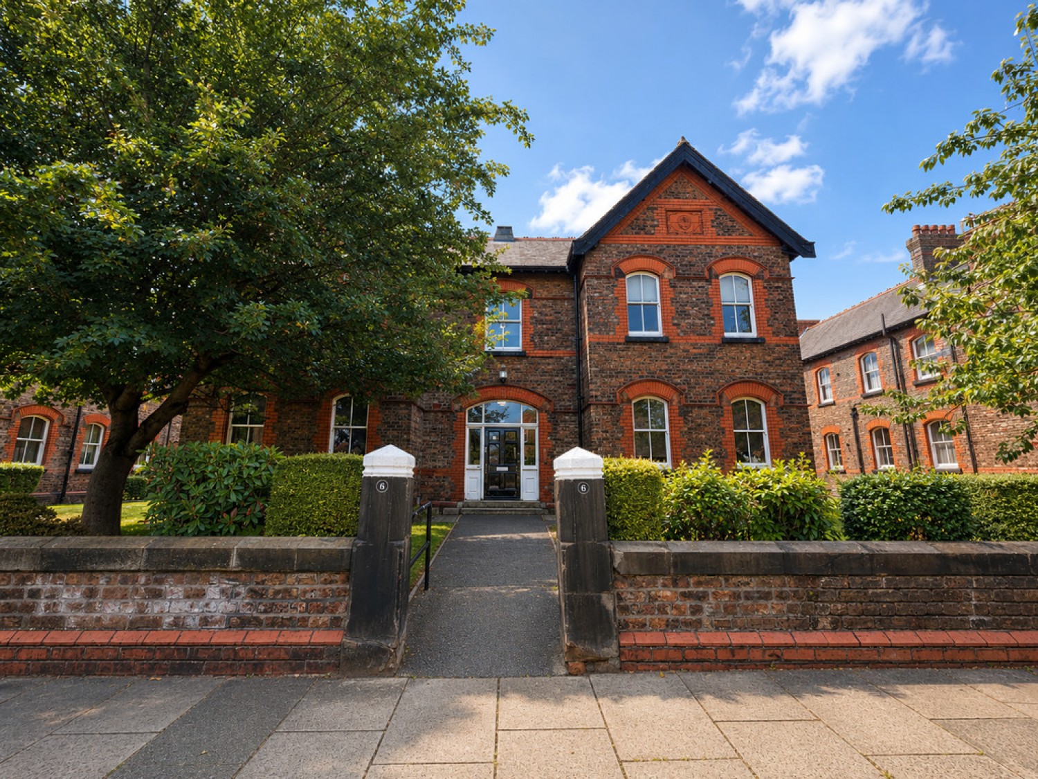 2 bedroom Flat for Sale New Hall, Fazakerley, Liverpool