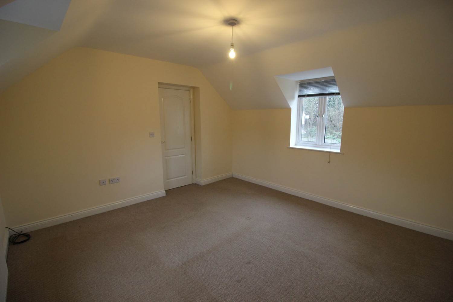 3 bedroom House for Letting Stirling Drive, Coddington