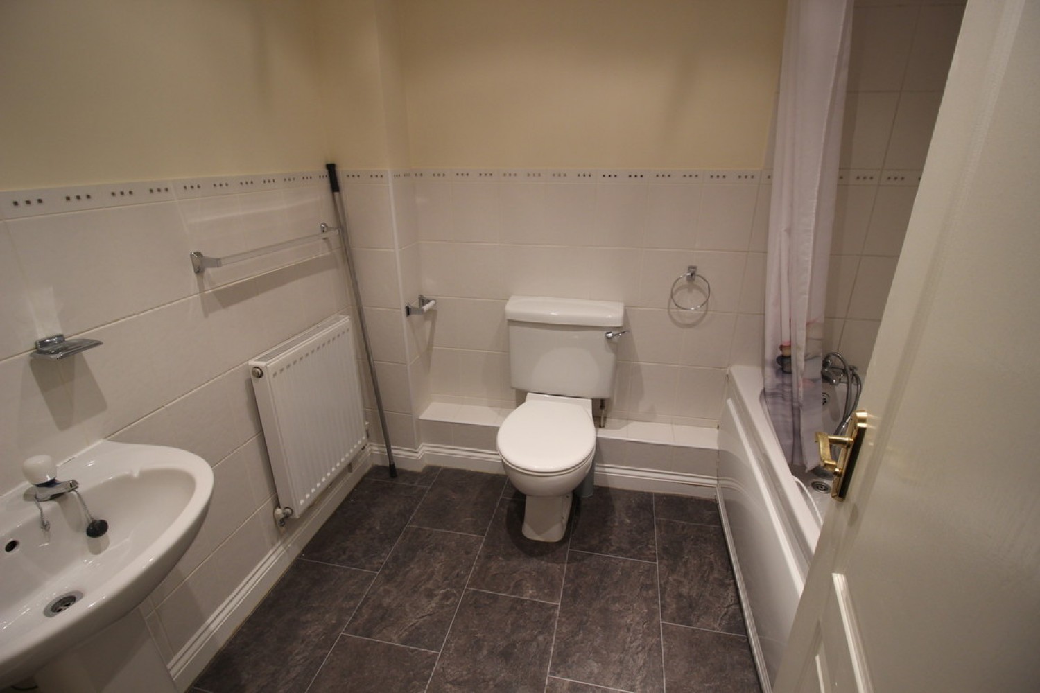 3 bedroom House for Letting Stirling Drive, Coddington