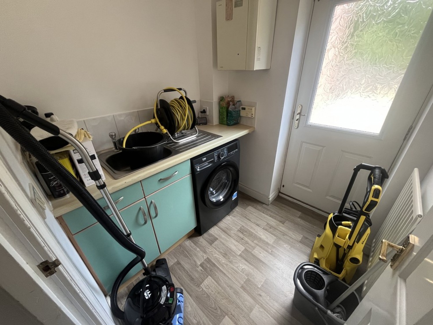 3 bedroom House for Letting Cludd Avenue, Coddington