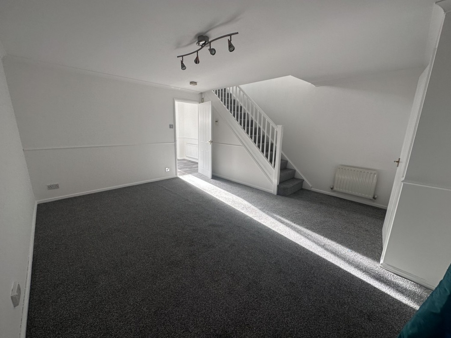 3 bedroom House for Letting Wheatsheaf Avenue, Newark