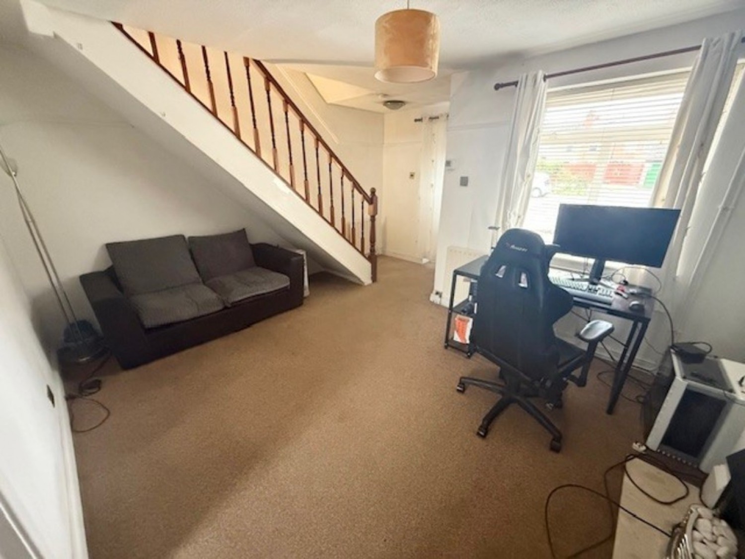 2 bedroom House for Letting Walker Close, Newark