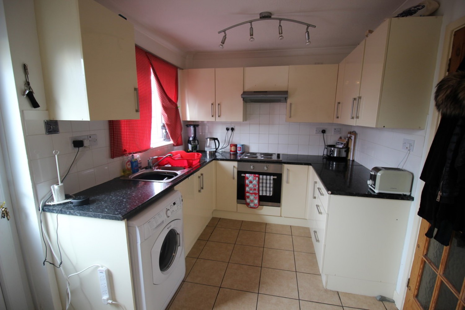 2 bedroom House for Letting Sawyers Close, Newark