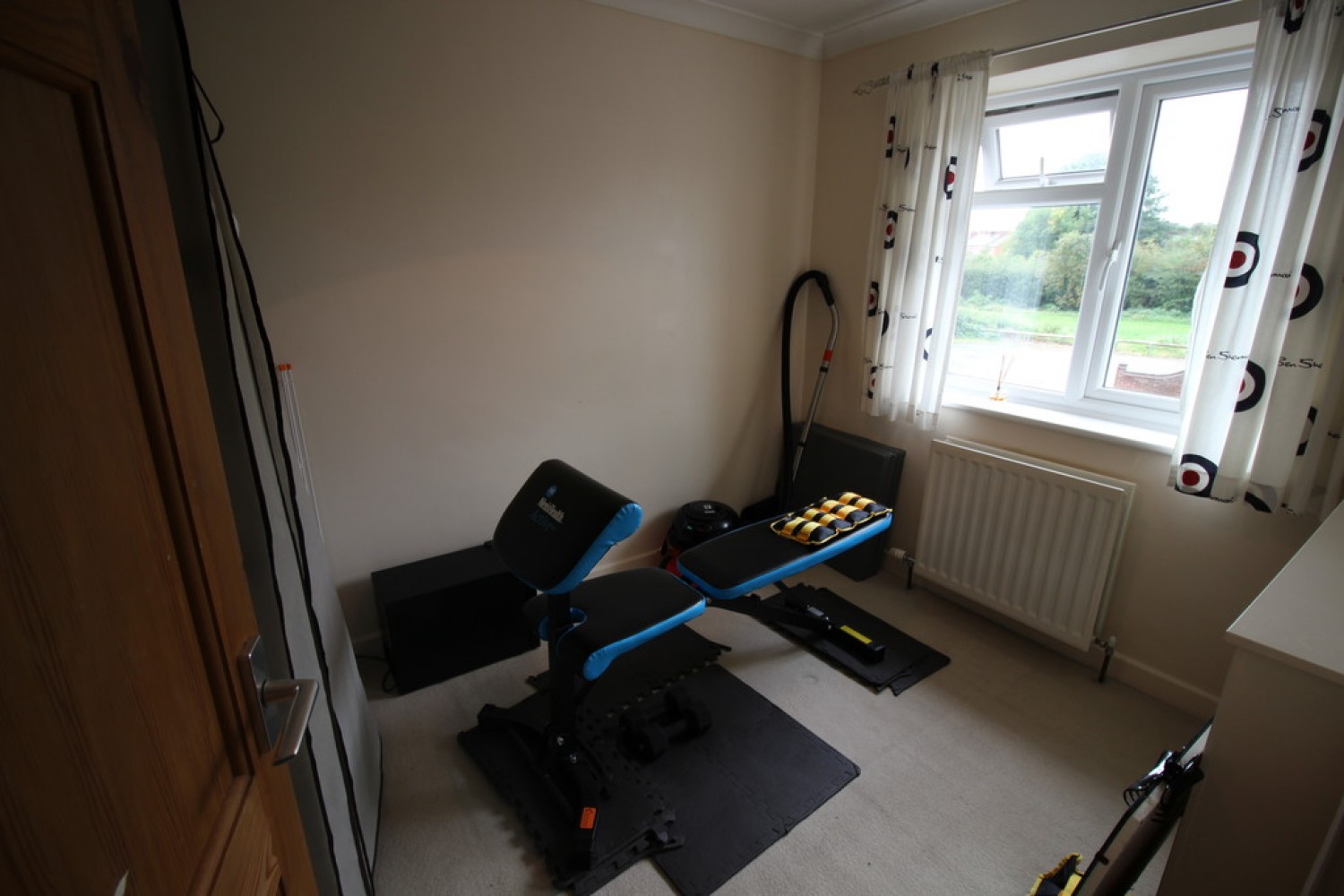 2 bedroom House for Letting Sawyers Close, Newark