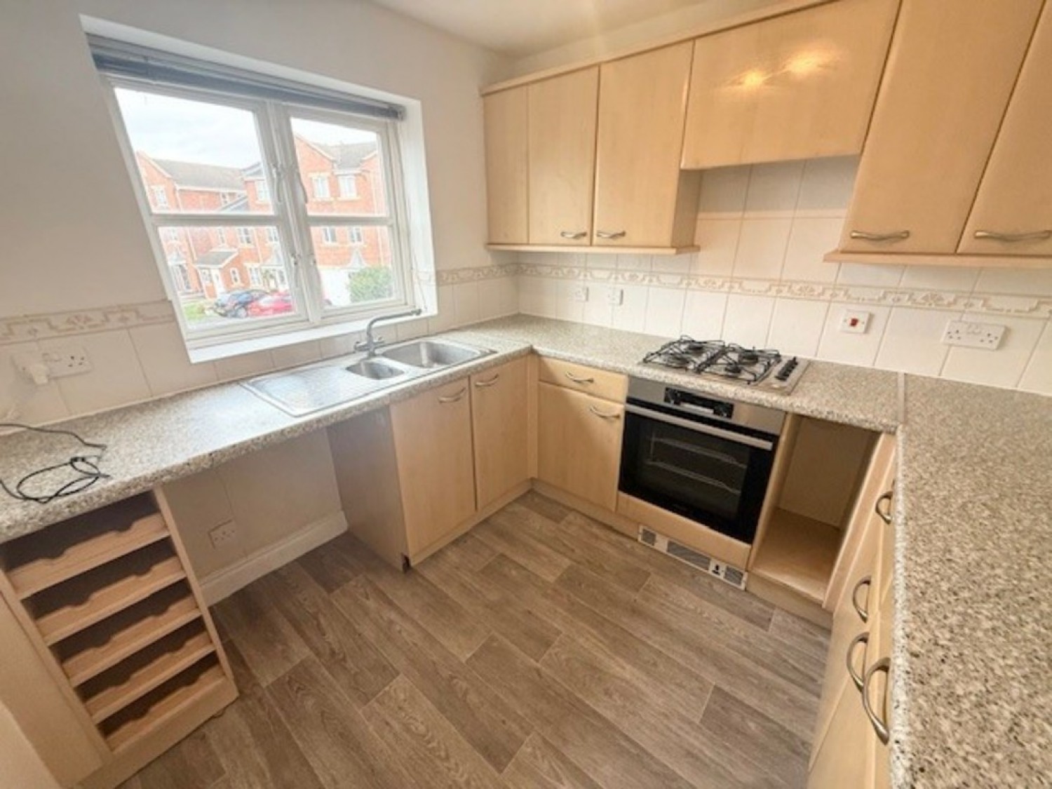 Cludd Avenue, Coddington