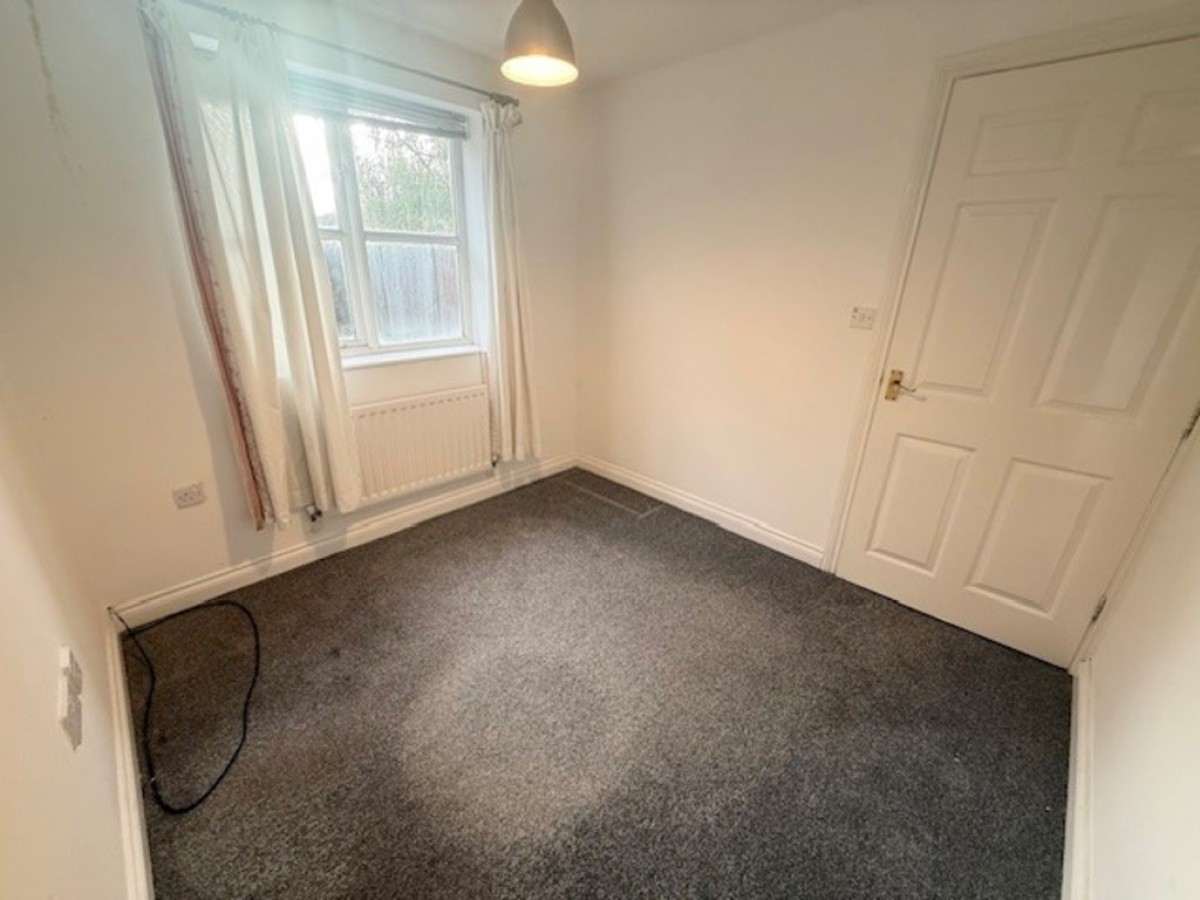 Cludd Avenue, Coddington