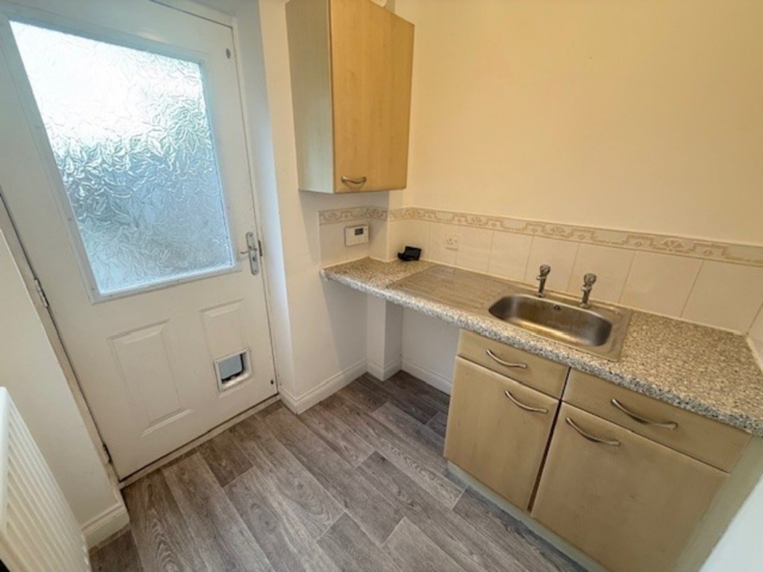 Cludd Avenue, Coddington