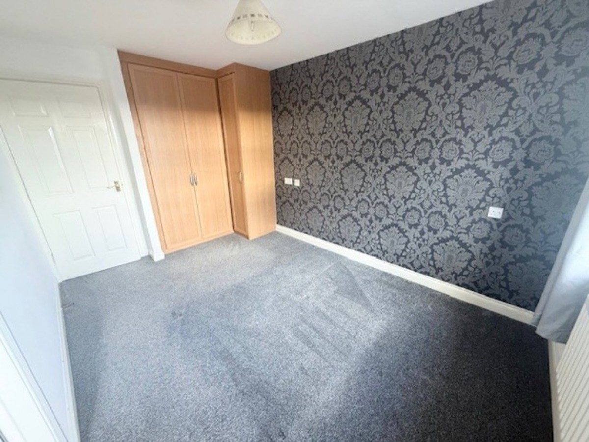 Cludd Avenue, Coddington