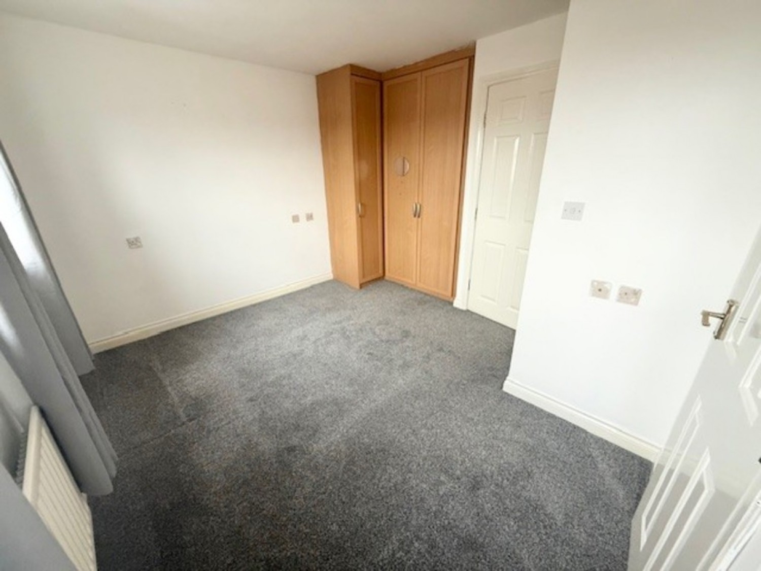 Cludd Avenue, Coddington