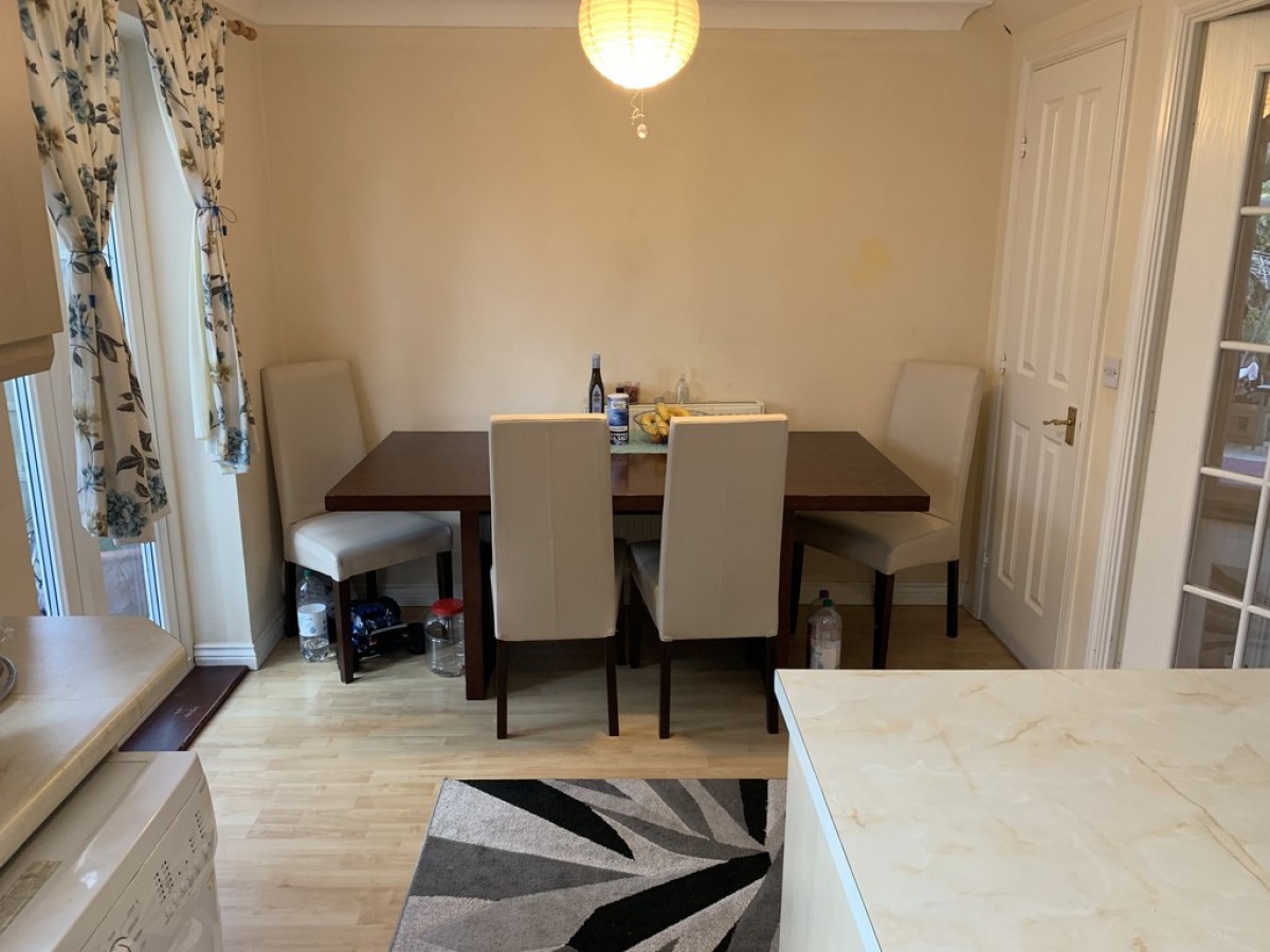 Emmendingen Avenue, Newark