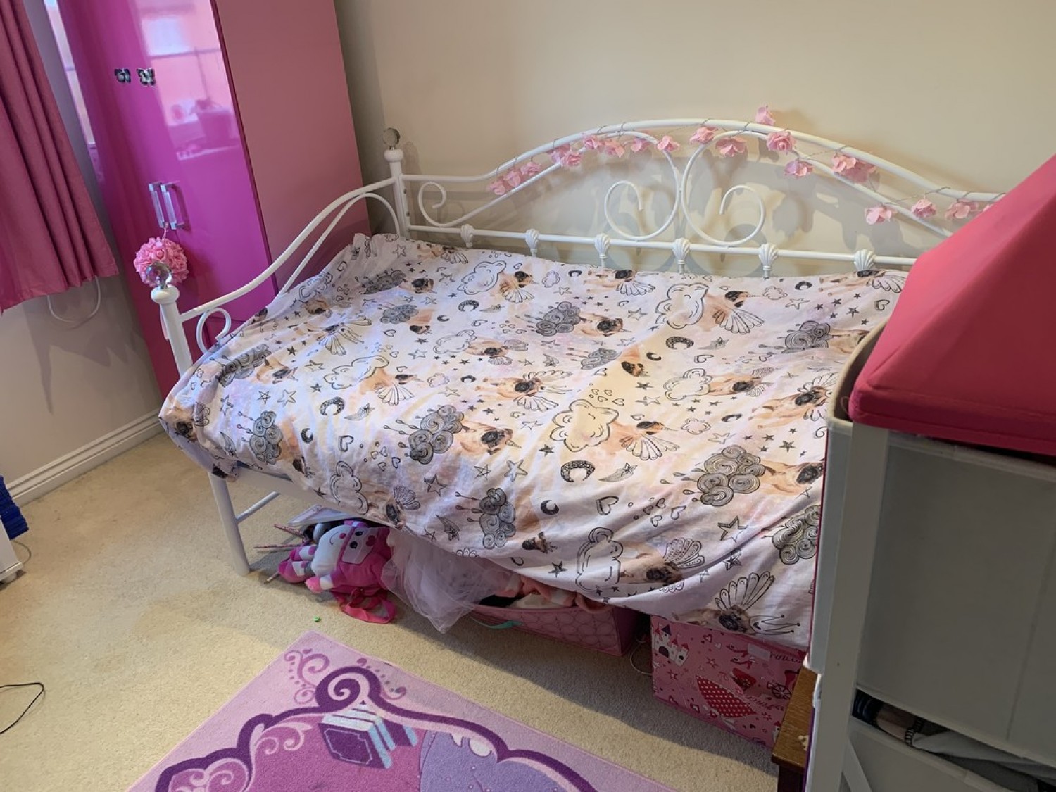 3 bedroom House in Emmendingen Avenue, Newark