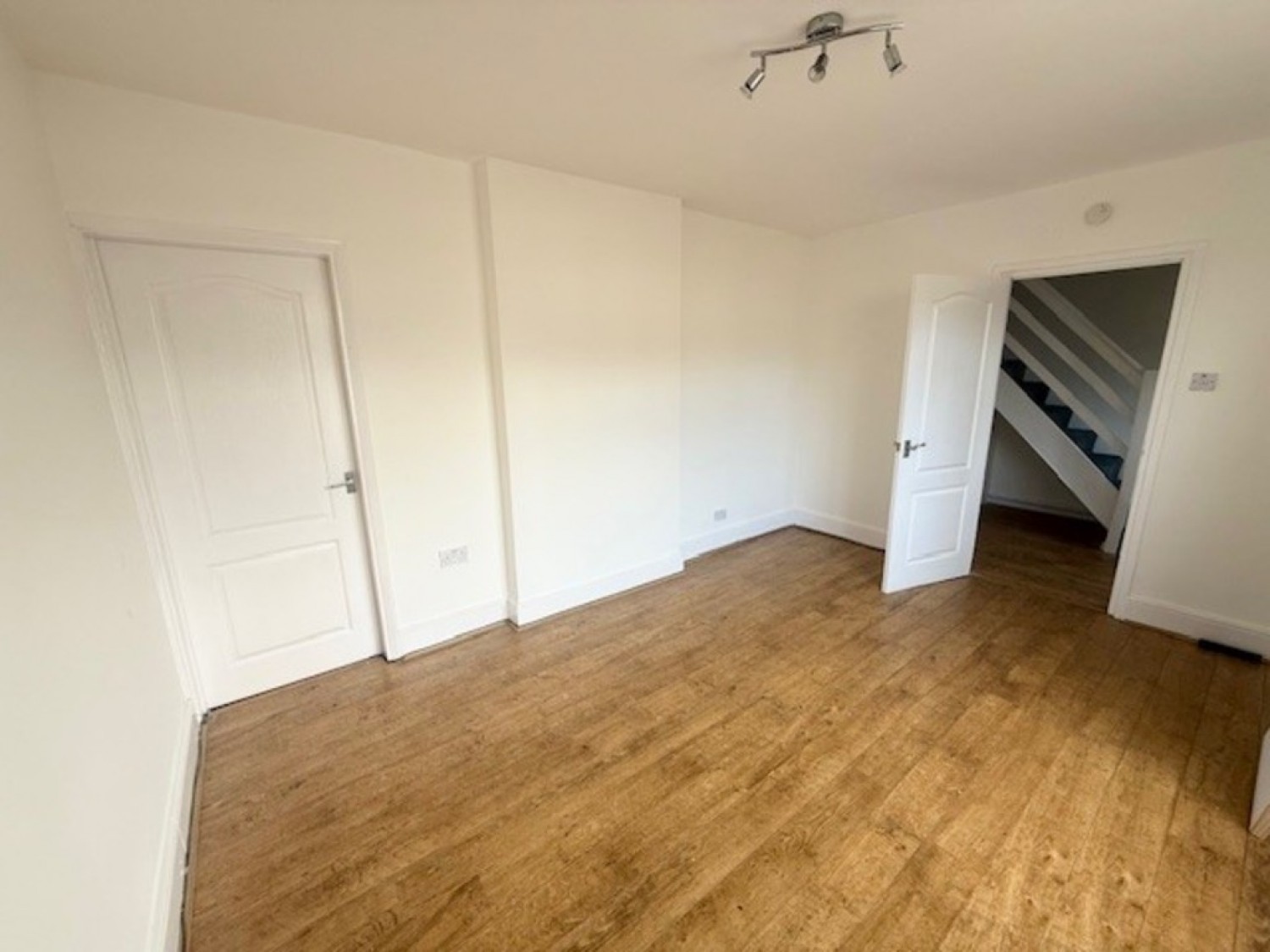 4 bedroom House for Letting Elizabeth Road, Newark