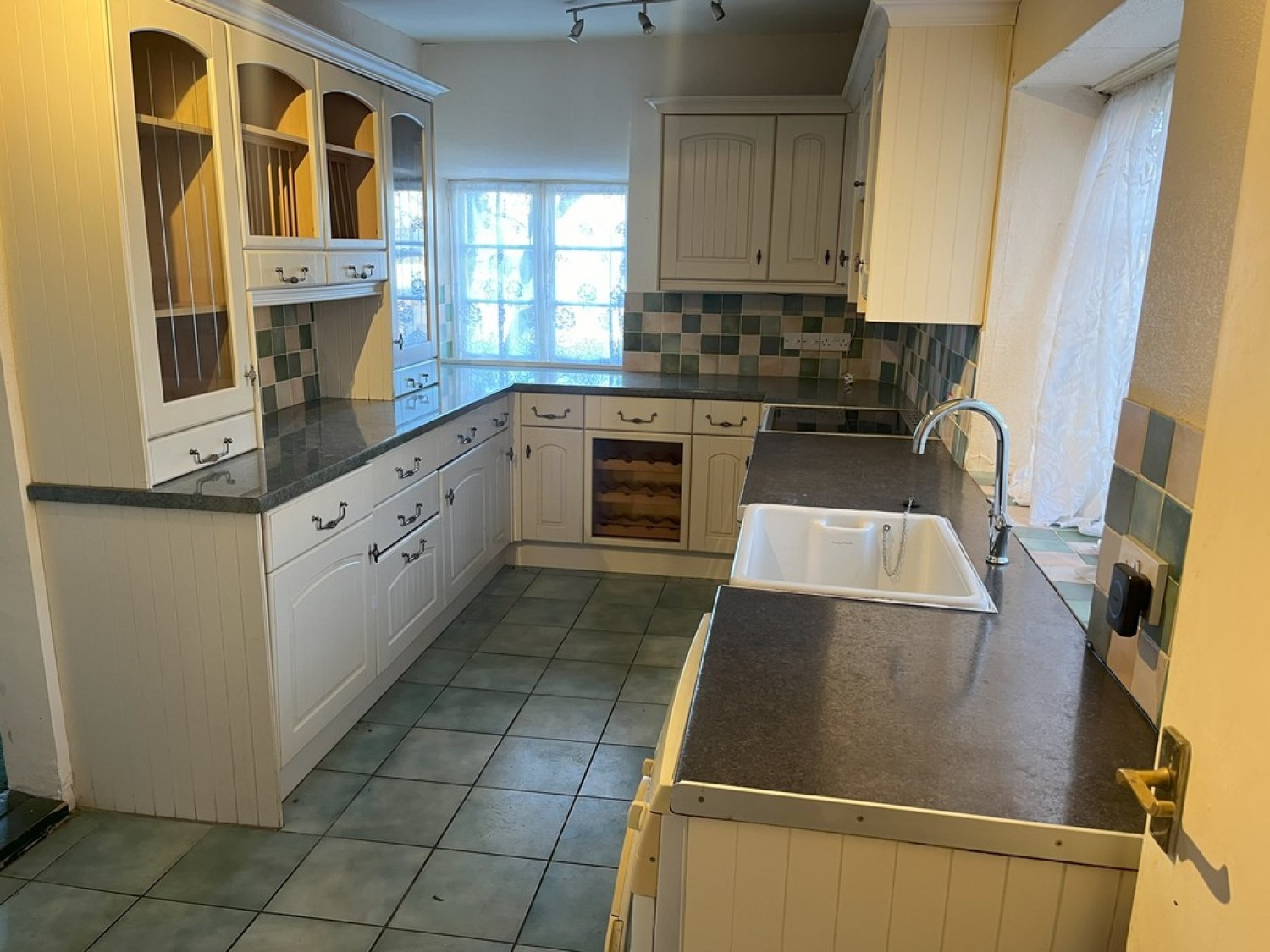Newark, Castlegate, Riverside Cottage