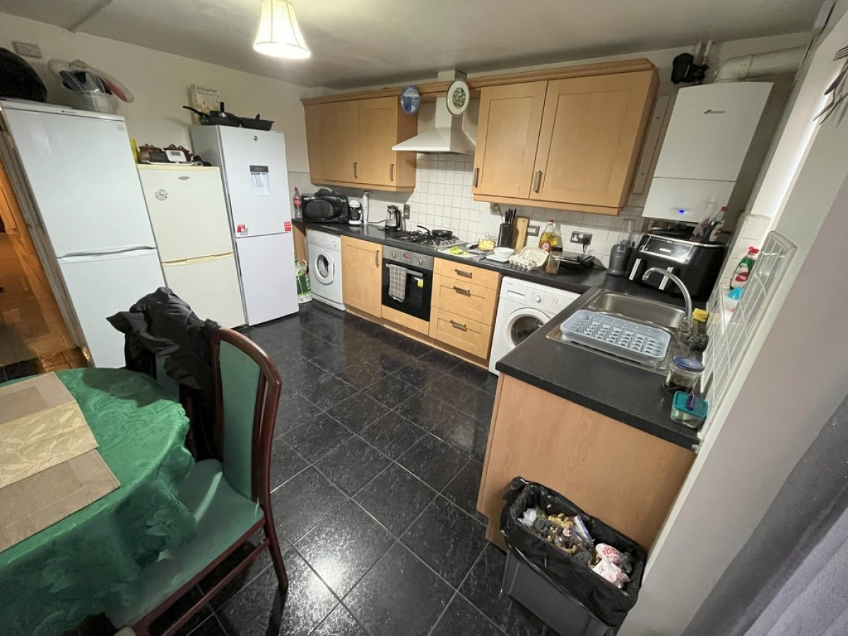 Sherwood Court, Newark, Notts