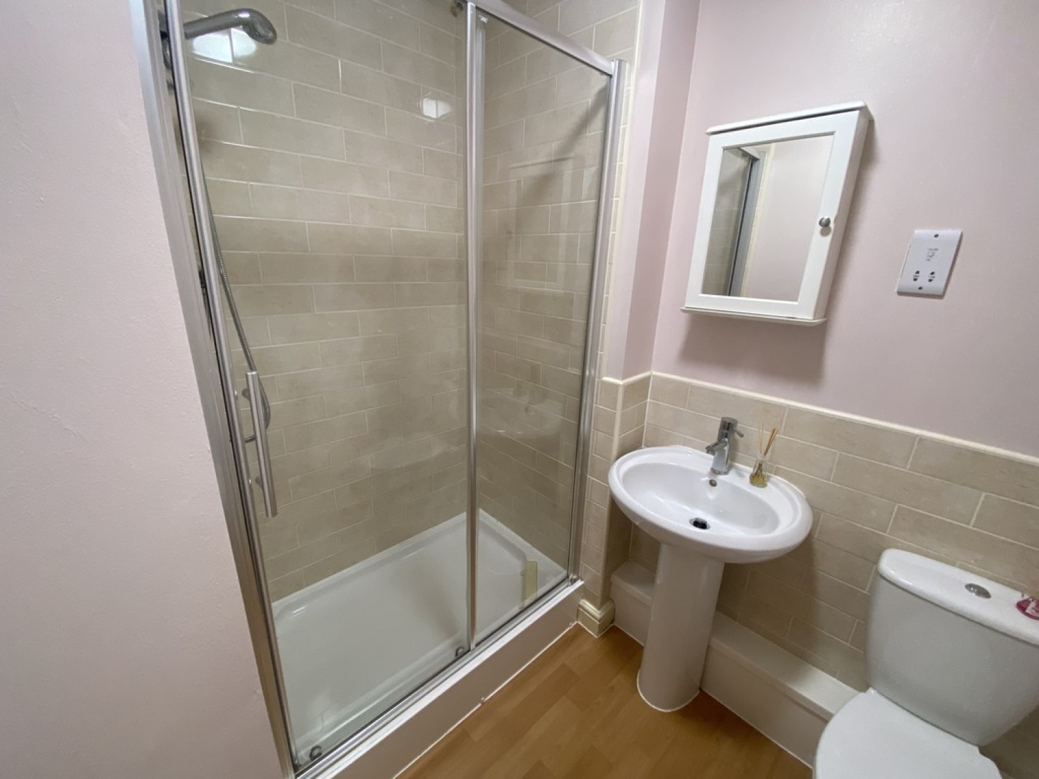 2 bedroom Flat for Sale Fernwood, Goldstraw Lane
