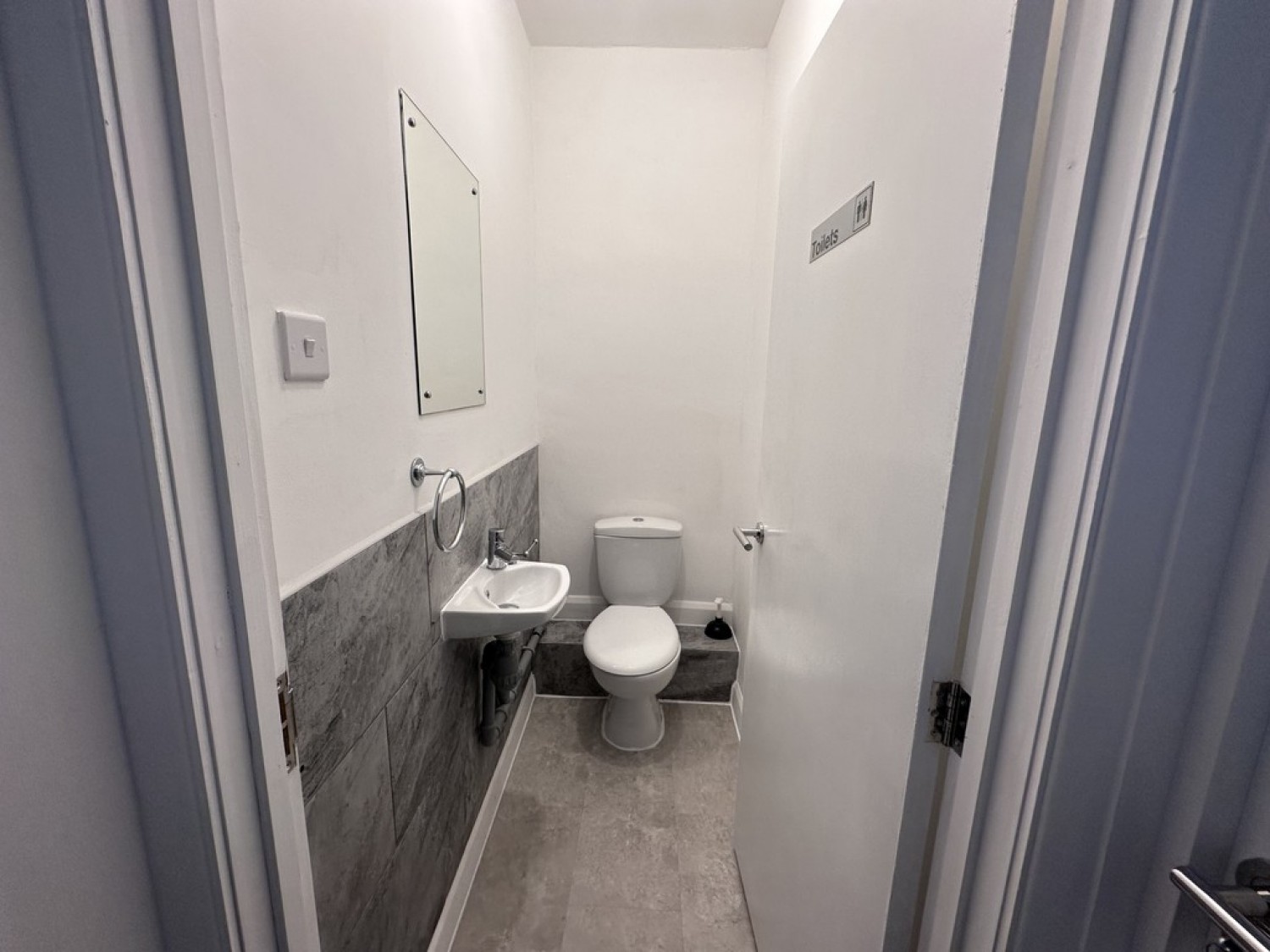 1 bedroom House of Multiple Occupation for Letting Room 2 , 45 William Street