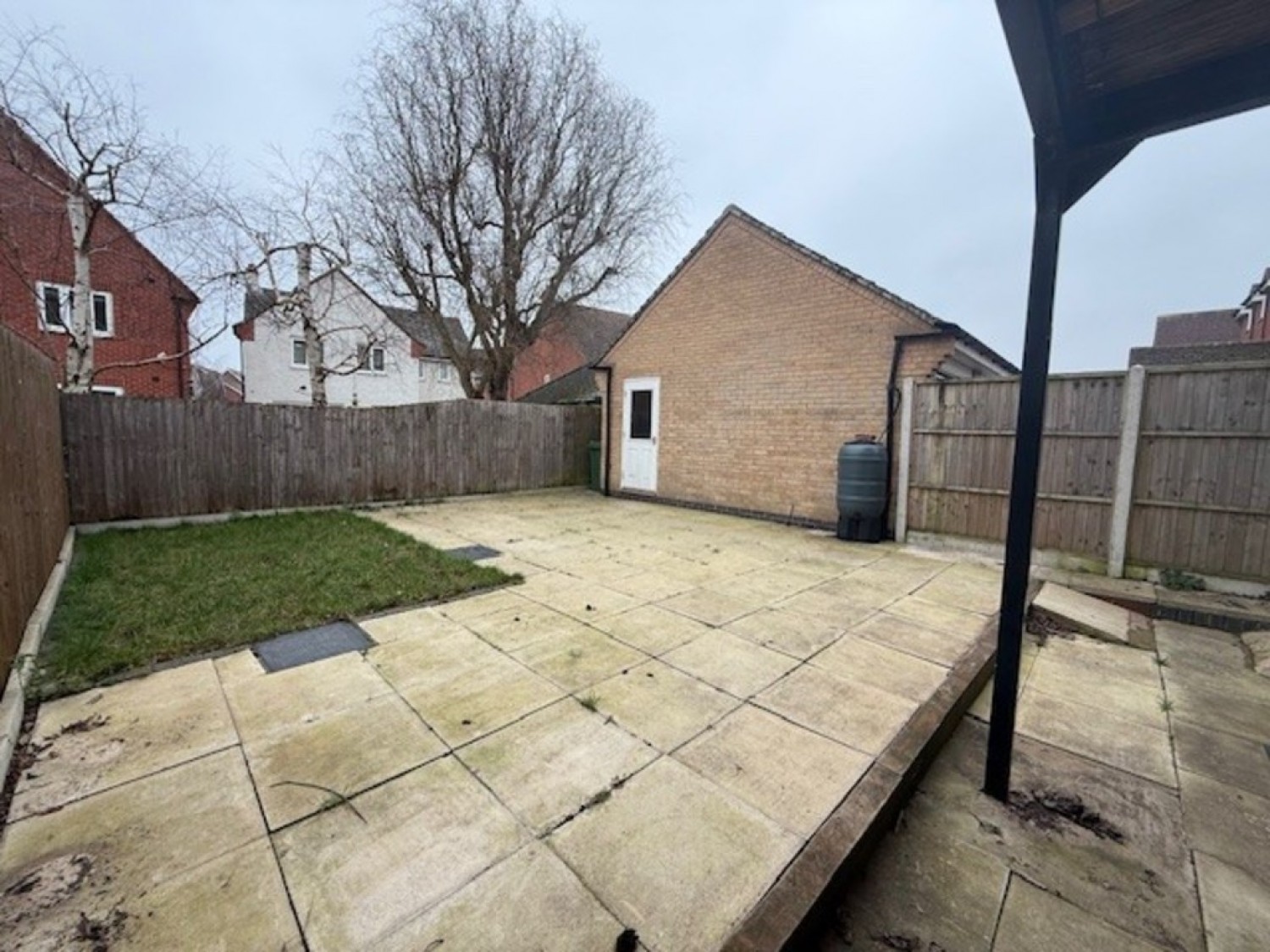 4 bedroom House in Pond Close, Fernwood