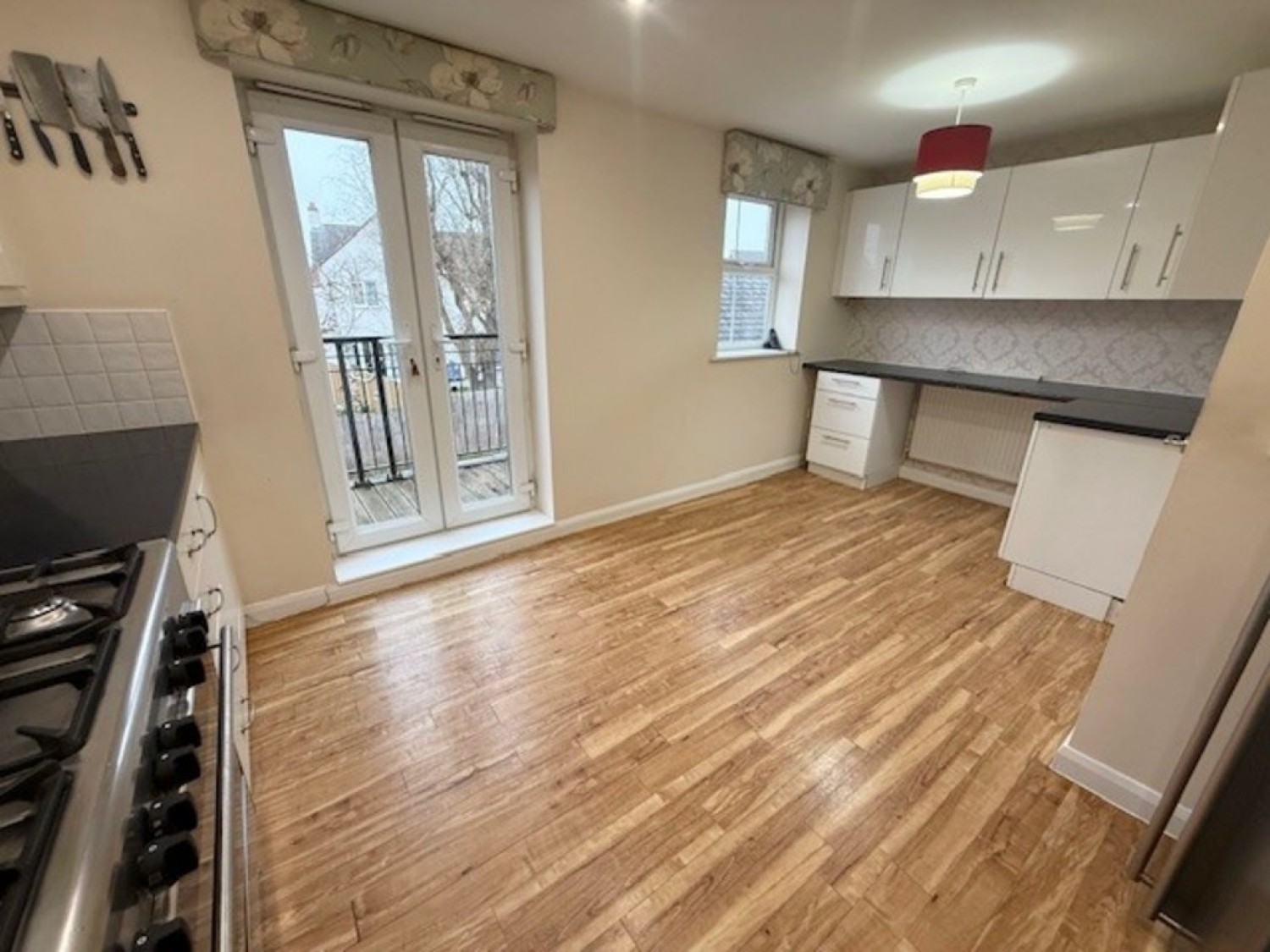 4 bedroom House in Pond Close, Fernwood