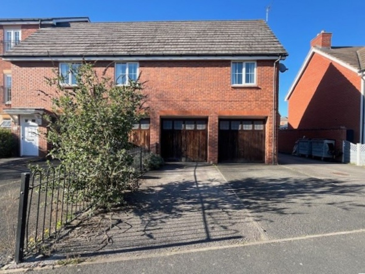 Fernwood, Newark, Notts