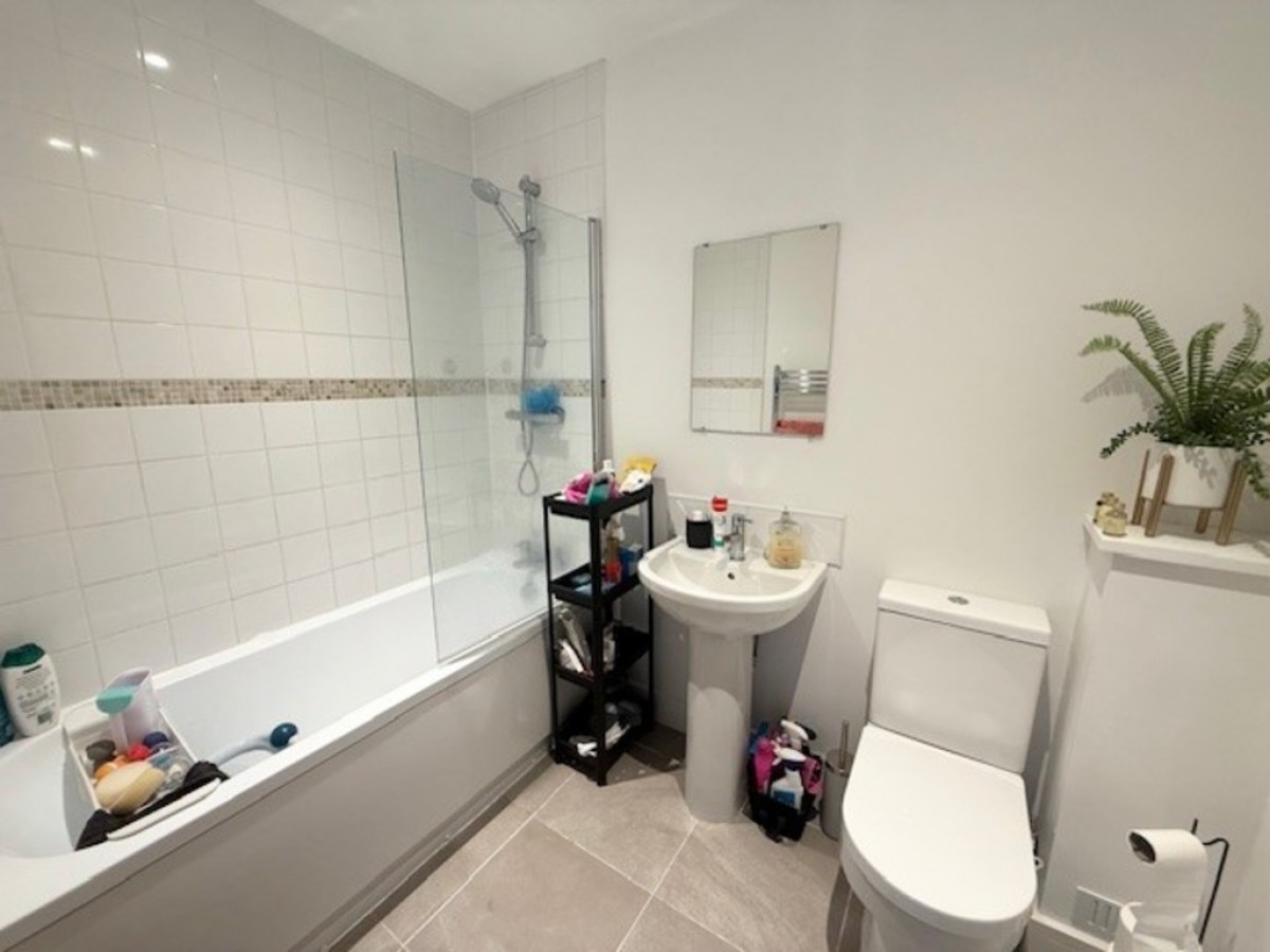 Middleton Road, Newark