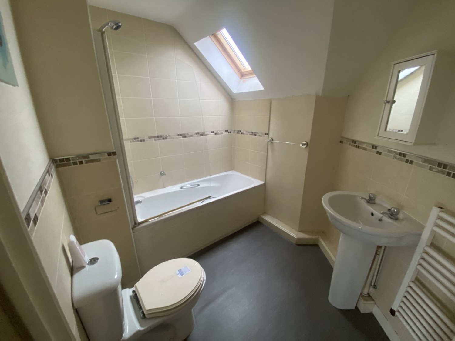 The Crossings, Newark, Nottinghamshire