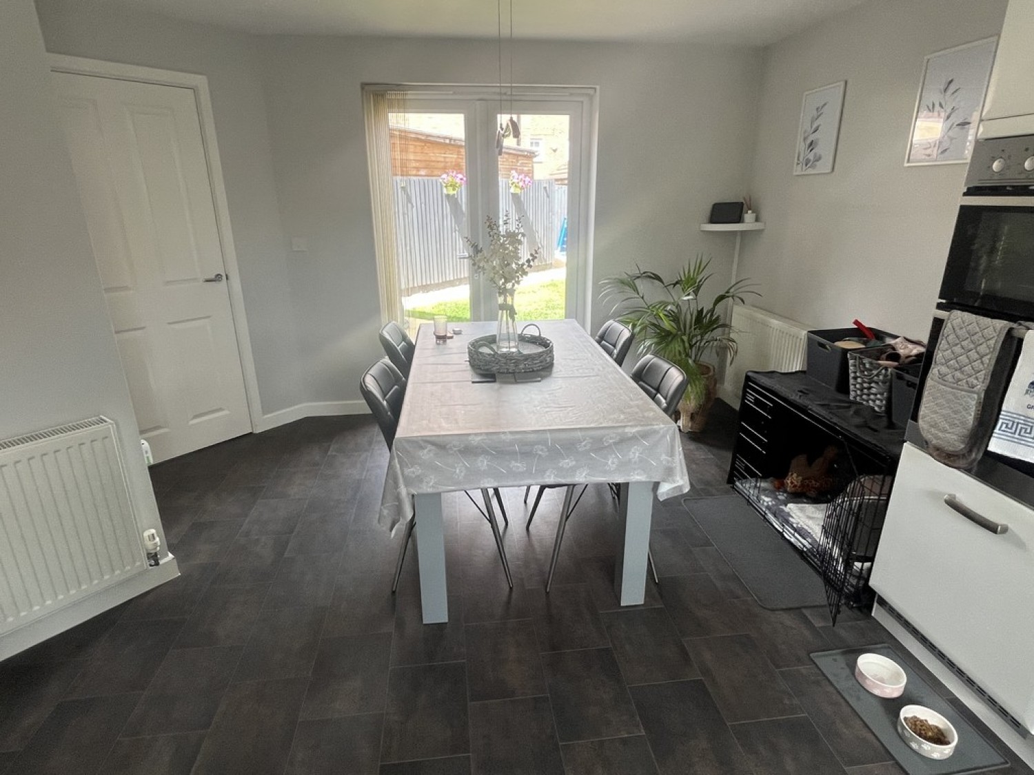 Marron Court, Fernwood, Newark