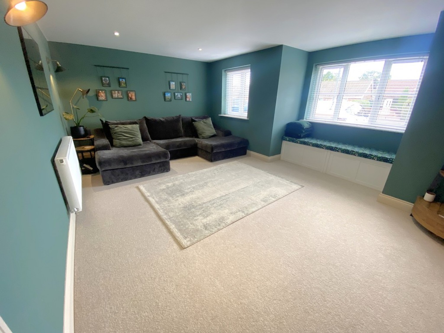 Alexander Mews , Balderton