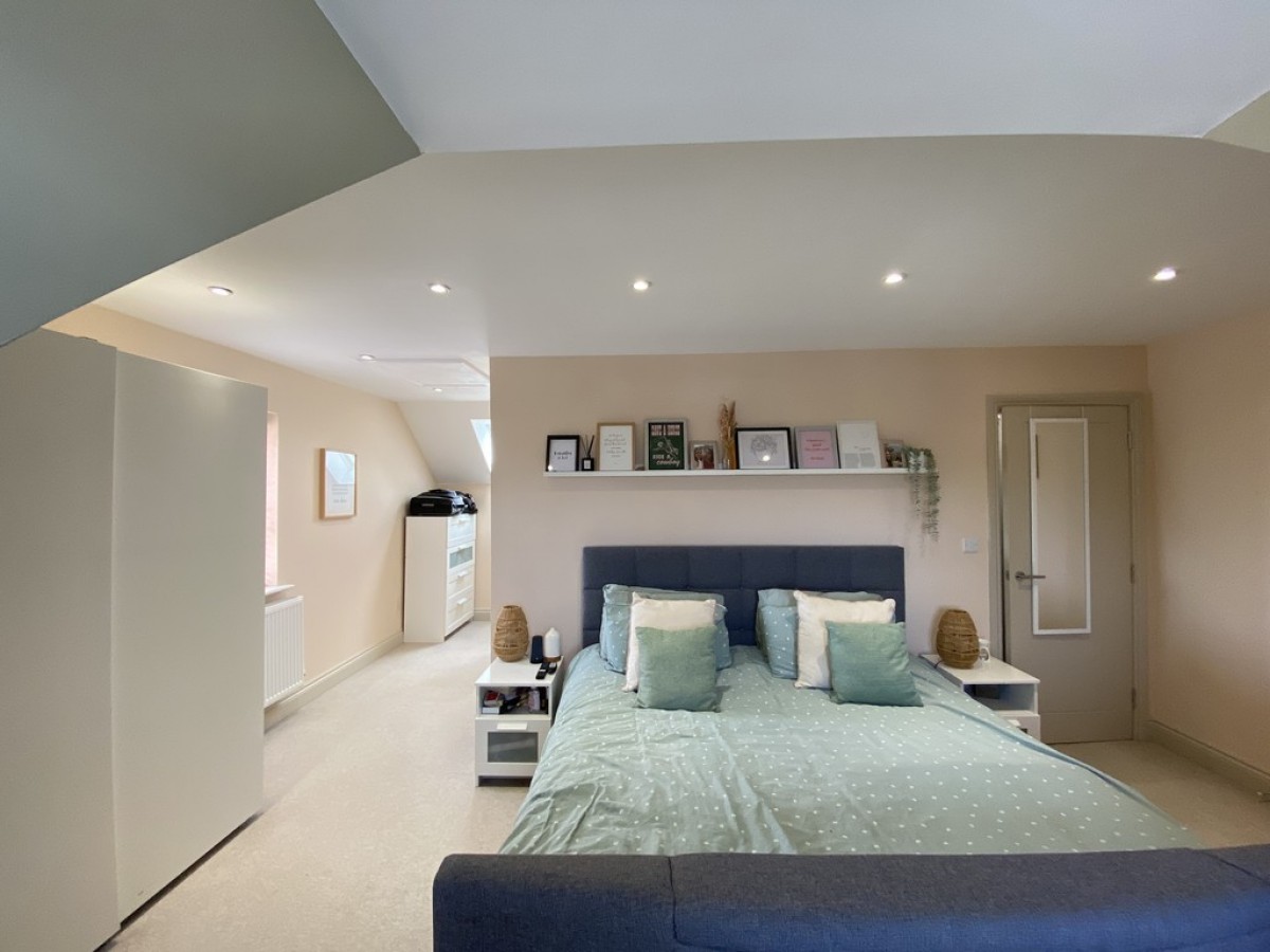 Alexander Mews , Balderton