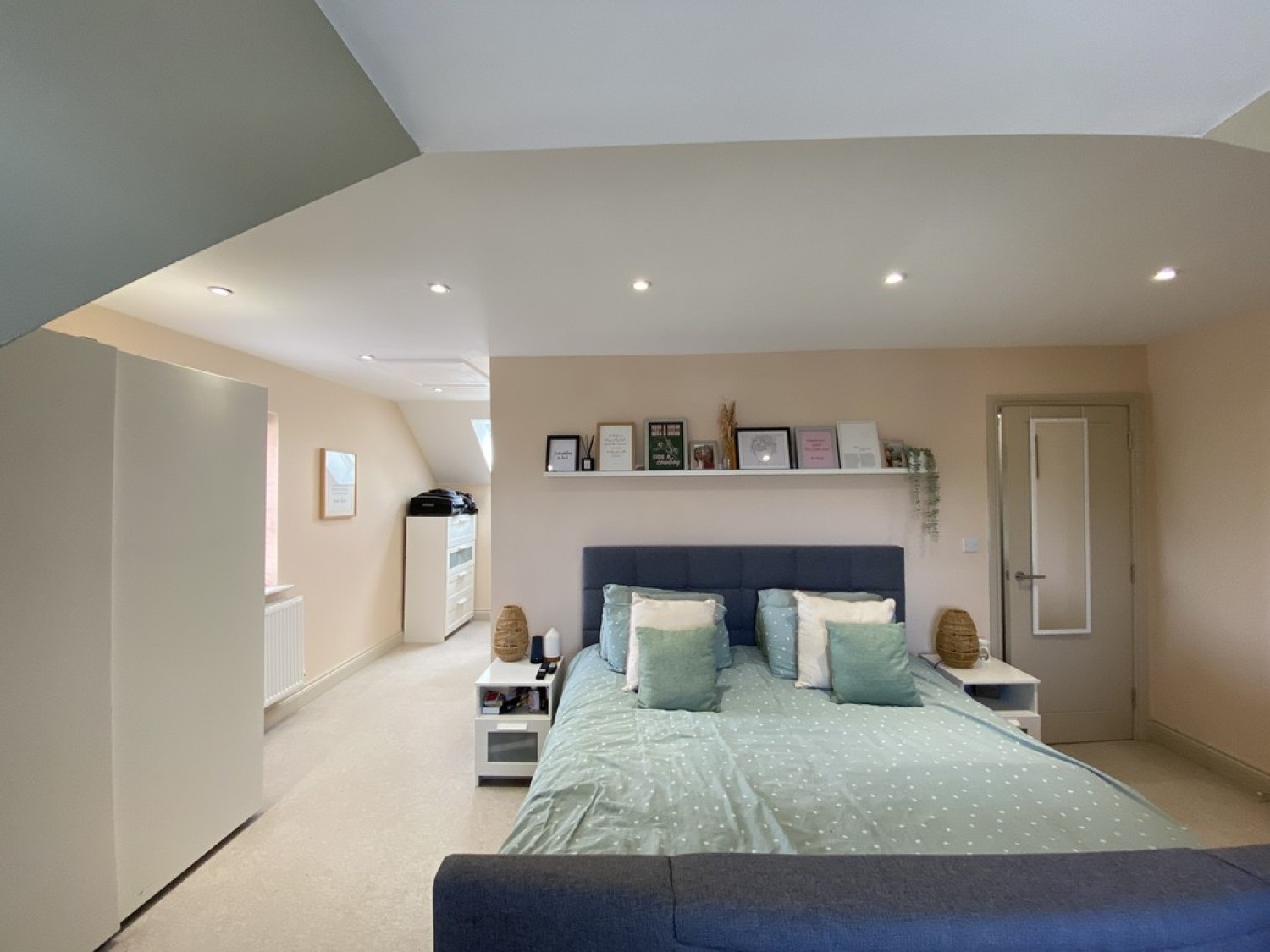 Alexander Mews , Balderton