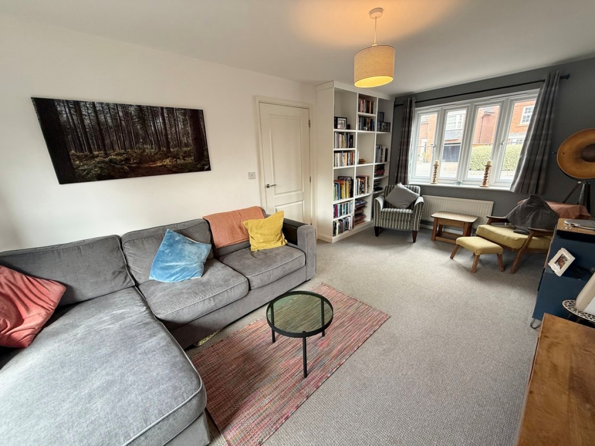 Fernwood, Newark, Nottinghamshire