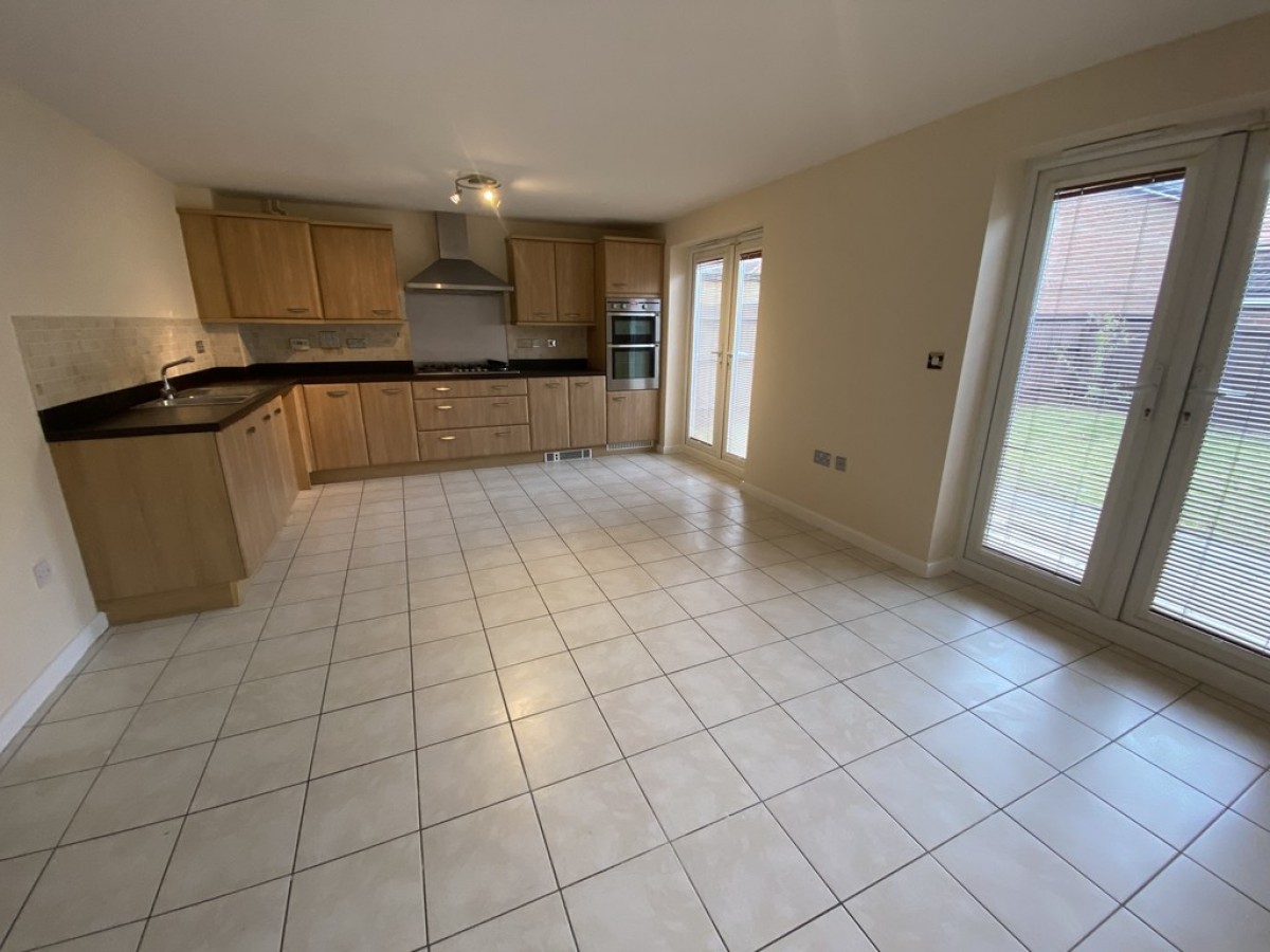 Fernwood, Newark, Nottinghamshire