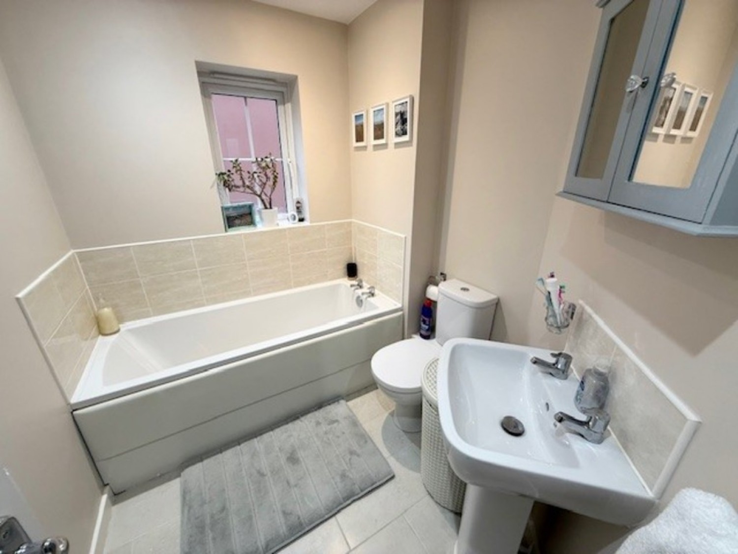 Lily Lane, Newark, Nottinghamshire