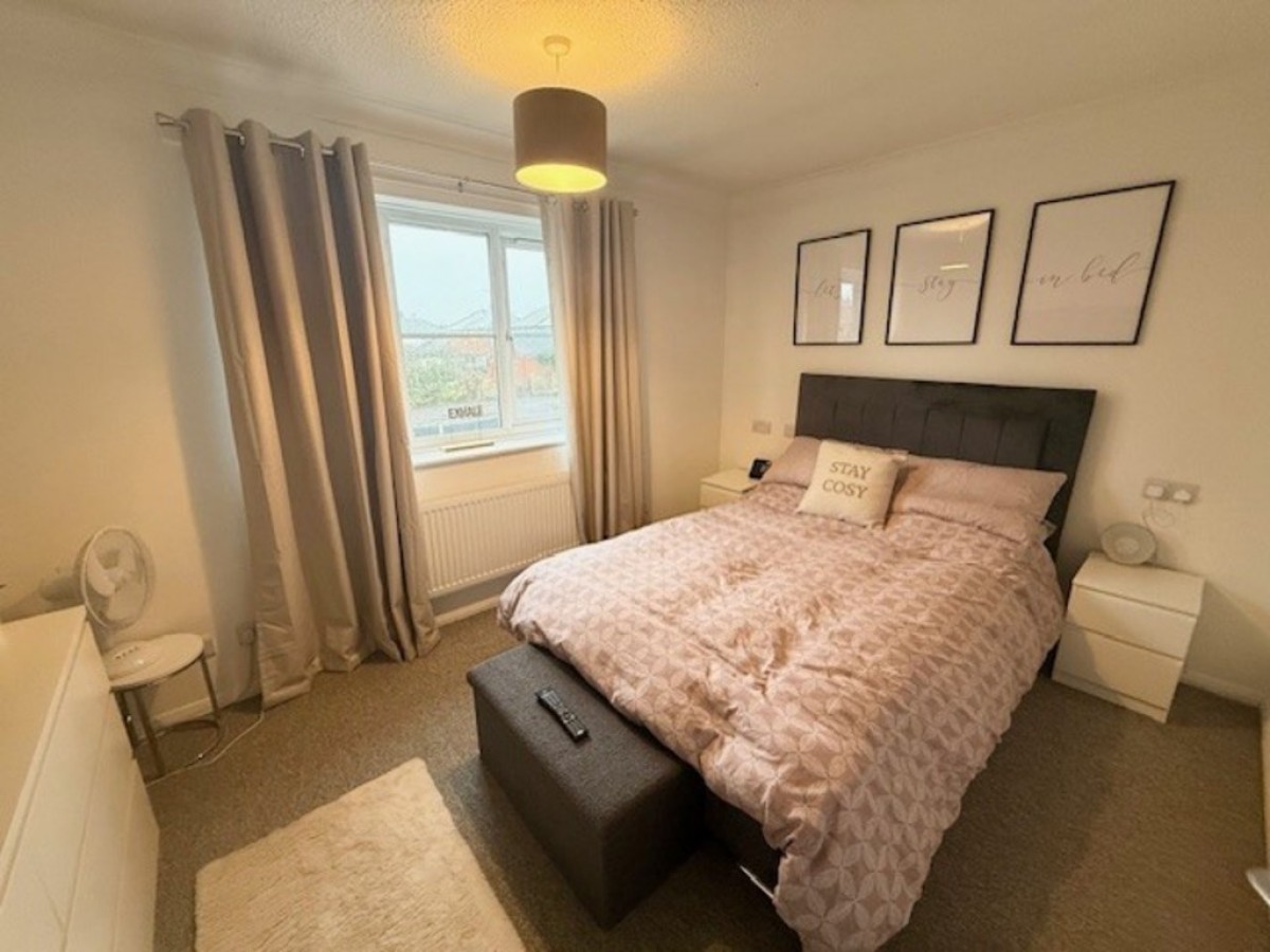 Linseed Avenue , Newark