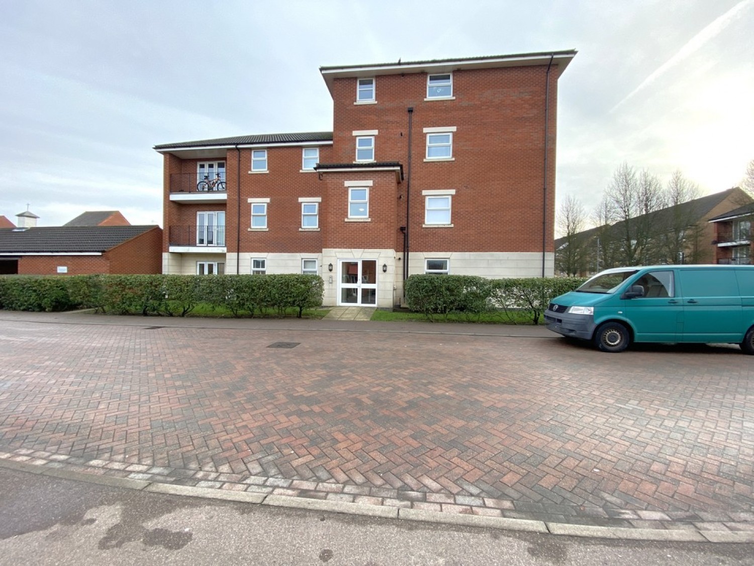 2 bedroom Flat for Sale Fernwood, Newark, Nottingham