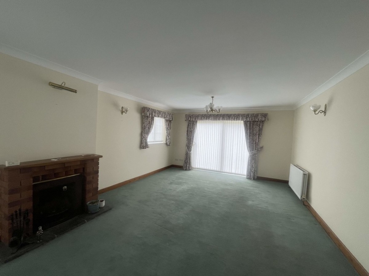 Coddington, Newark, Notts