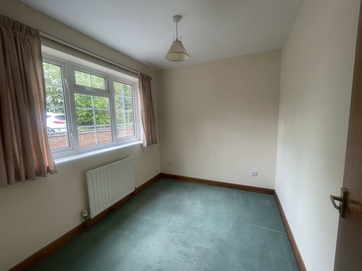 3 bedroom Bungalow for Letting Coddington, Newark, Notts