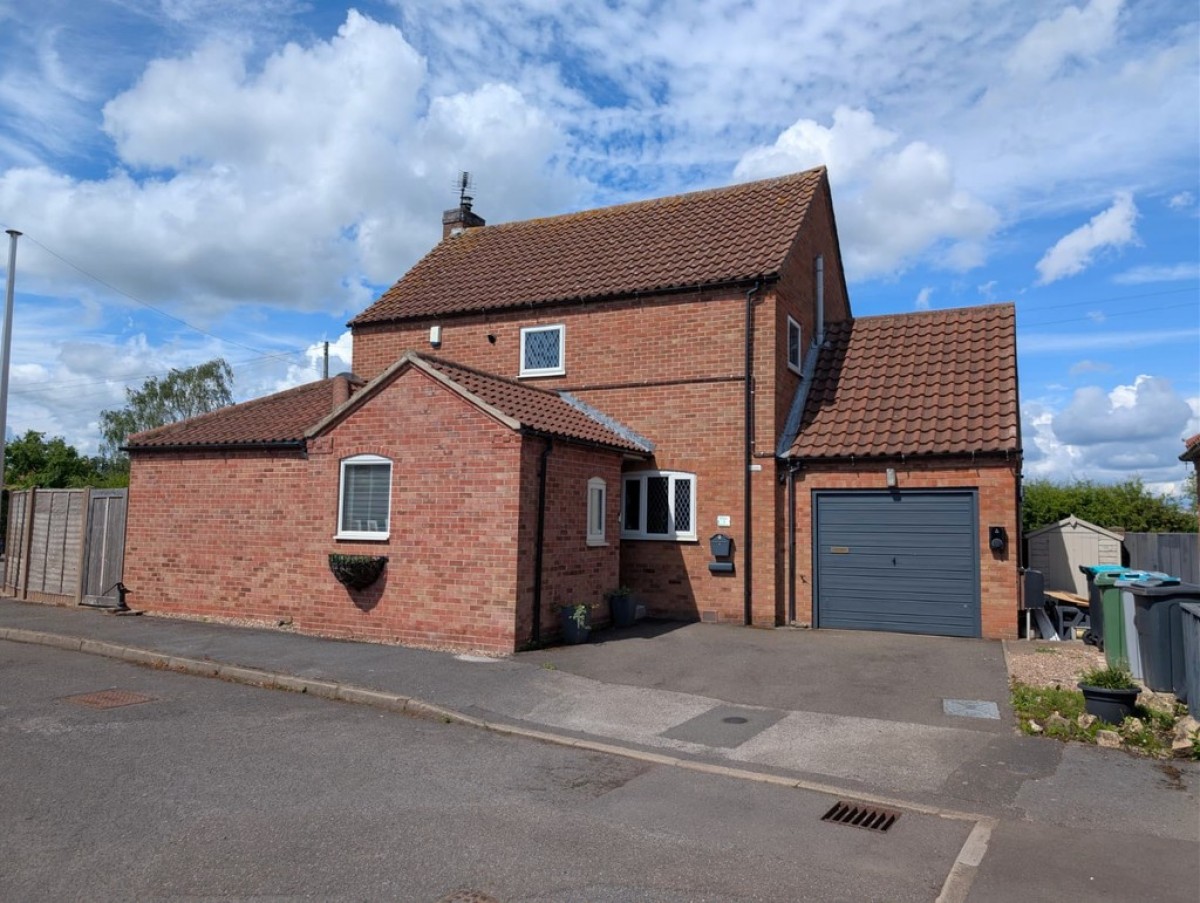 Brownlow Close, East Stoke