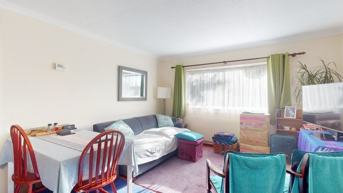 Off Walton Street, Jericho