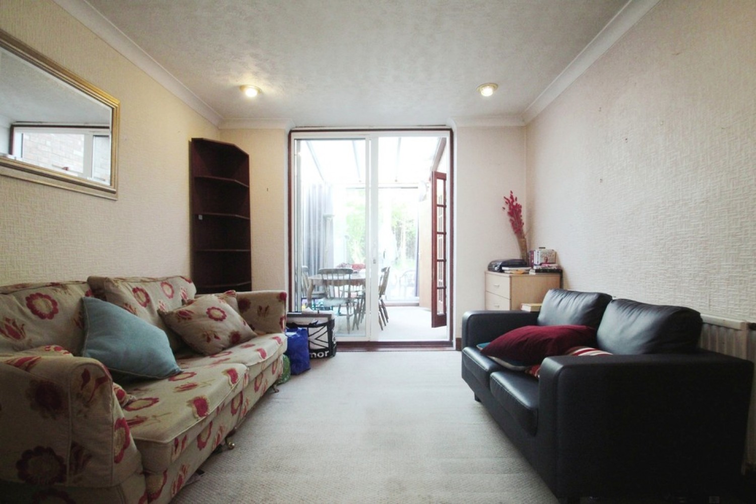1 bedroom Flat for Letting Fern Hill Road, Cowley