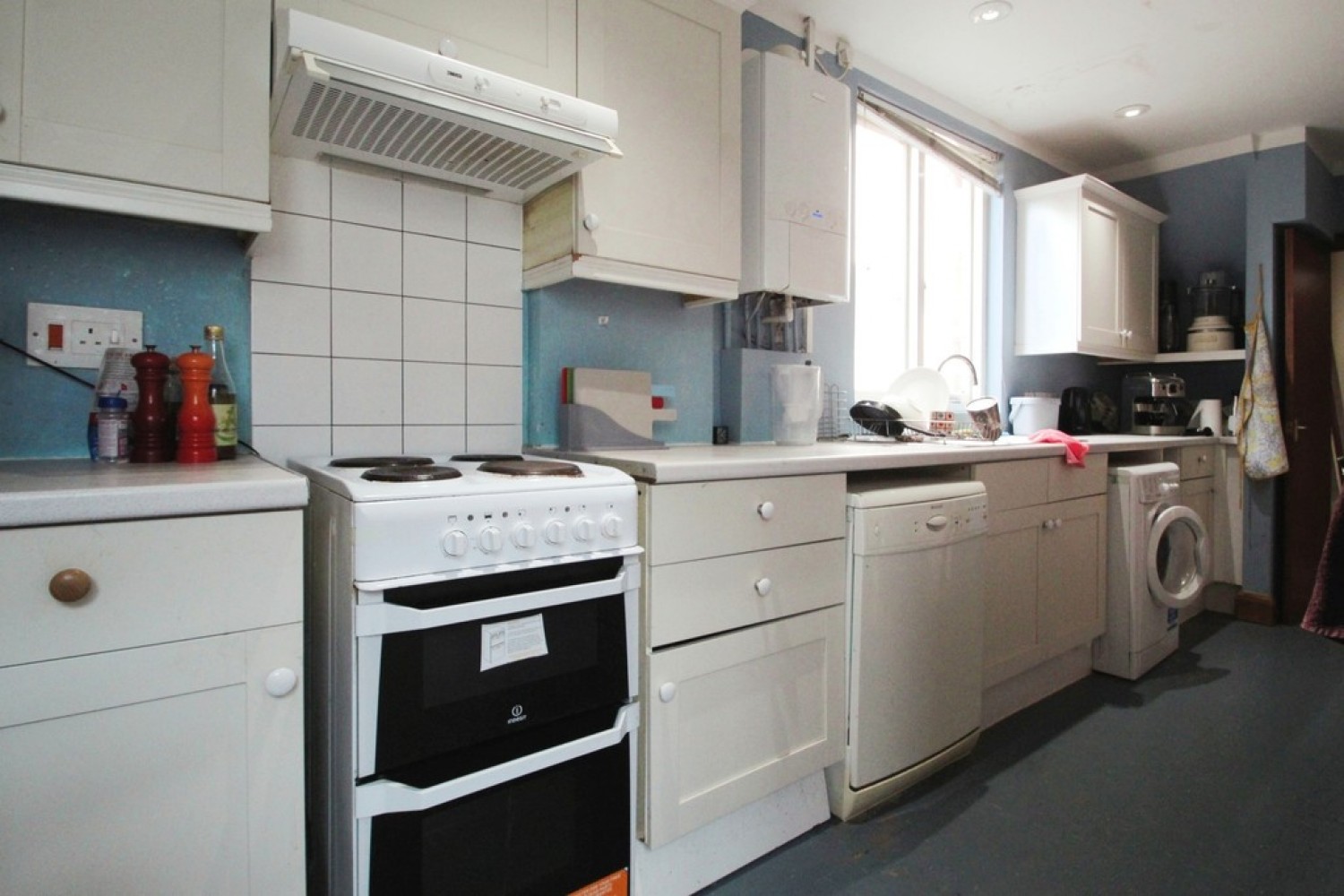 1 bedroom Flat for Letting Fern Hill Road, Cowley