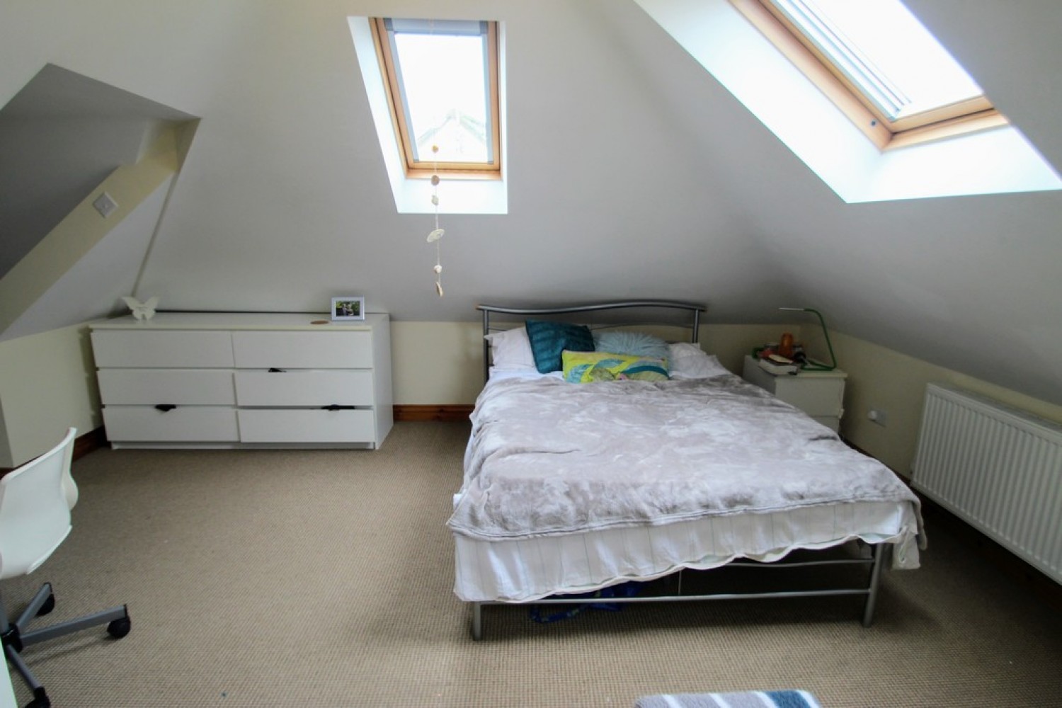 4 bedroom Flat in Valentia Road, Headington