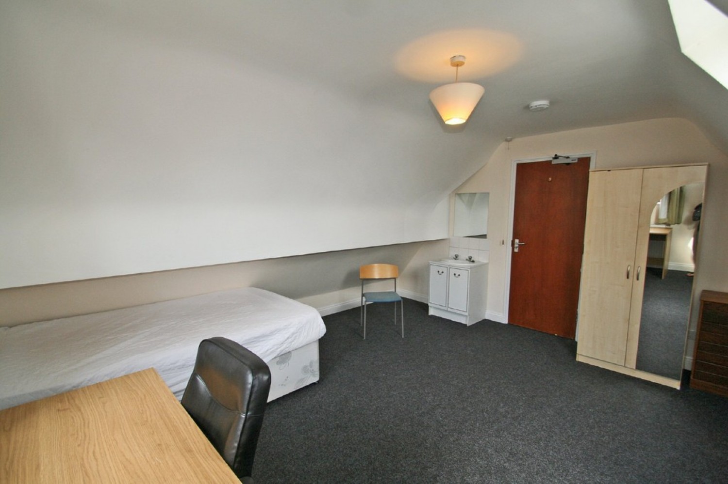 4 bedroom House in Cowley Road, Oxford