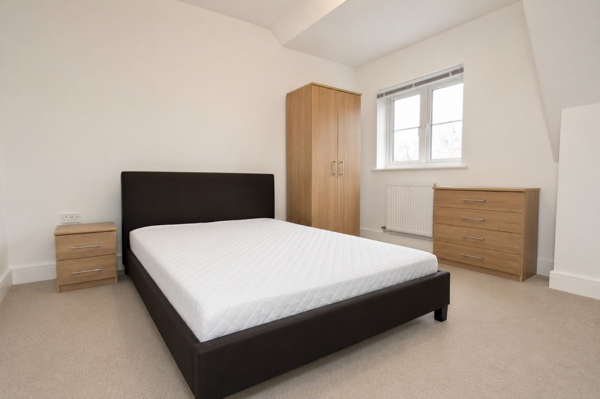 Earl Court, Botley, Oxford